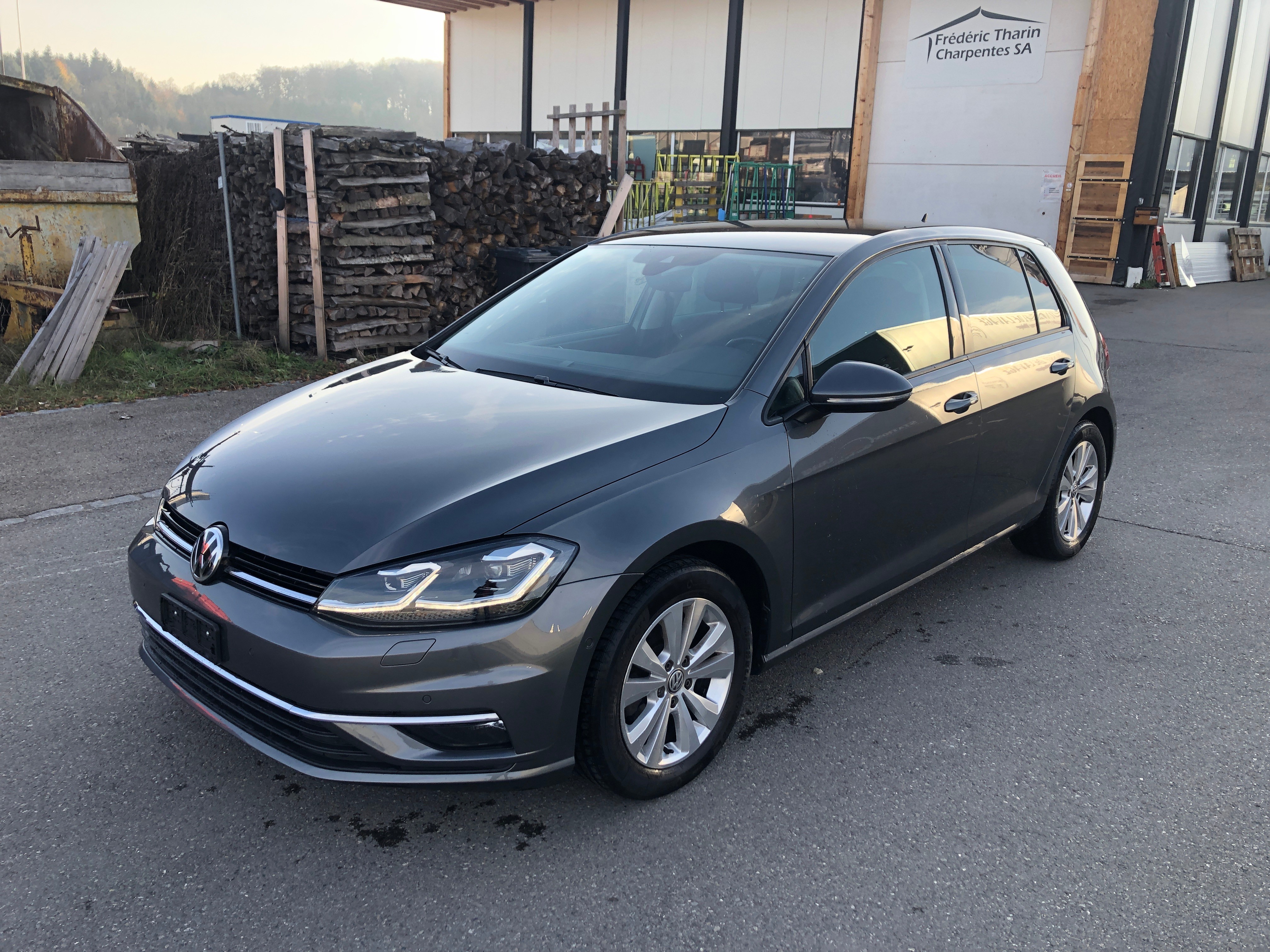 VW Golf 1.0 TSI Swiss Line Plus DSG