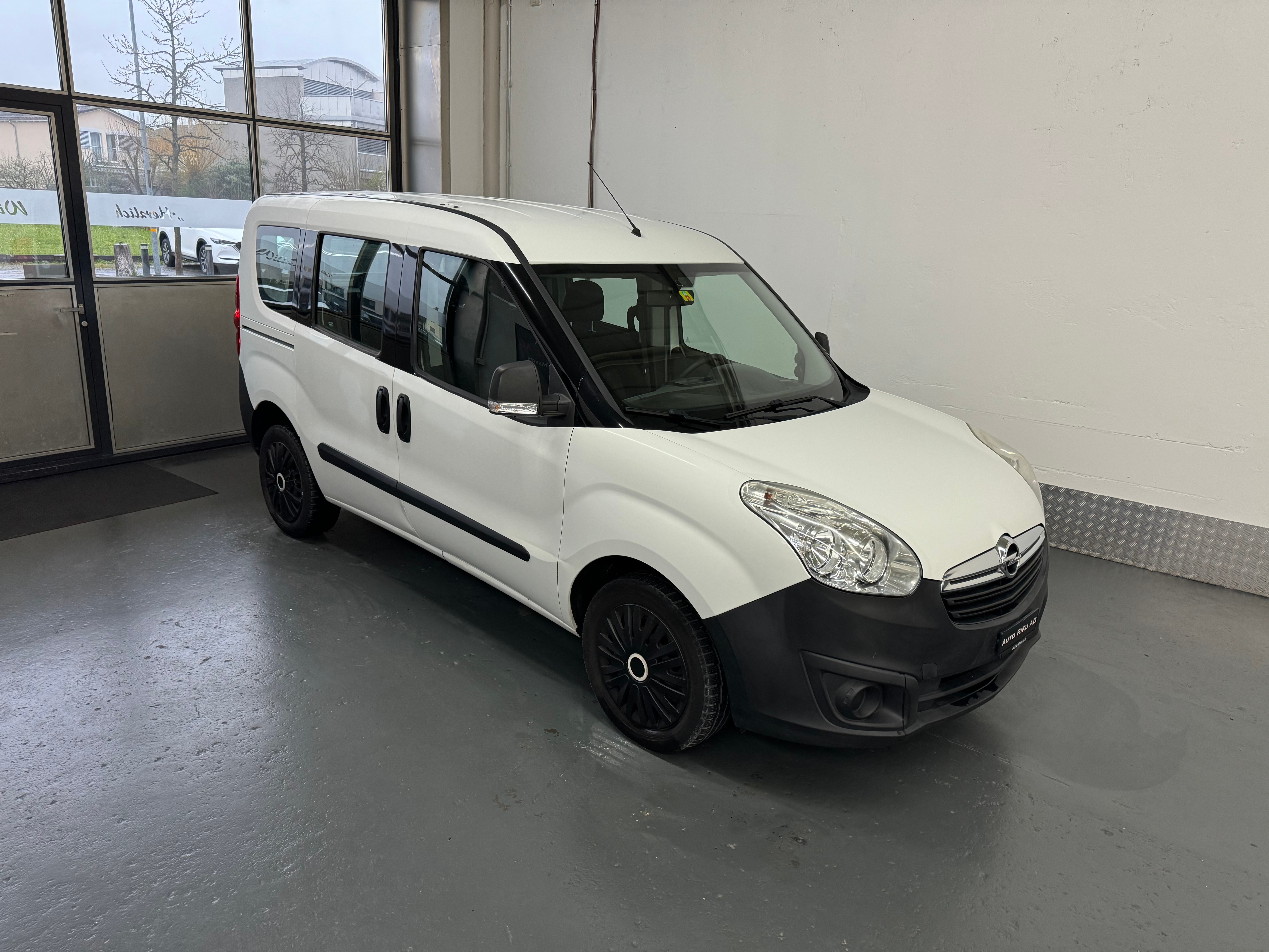 OPEL Combo 1.4i Cosmo L1H1