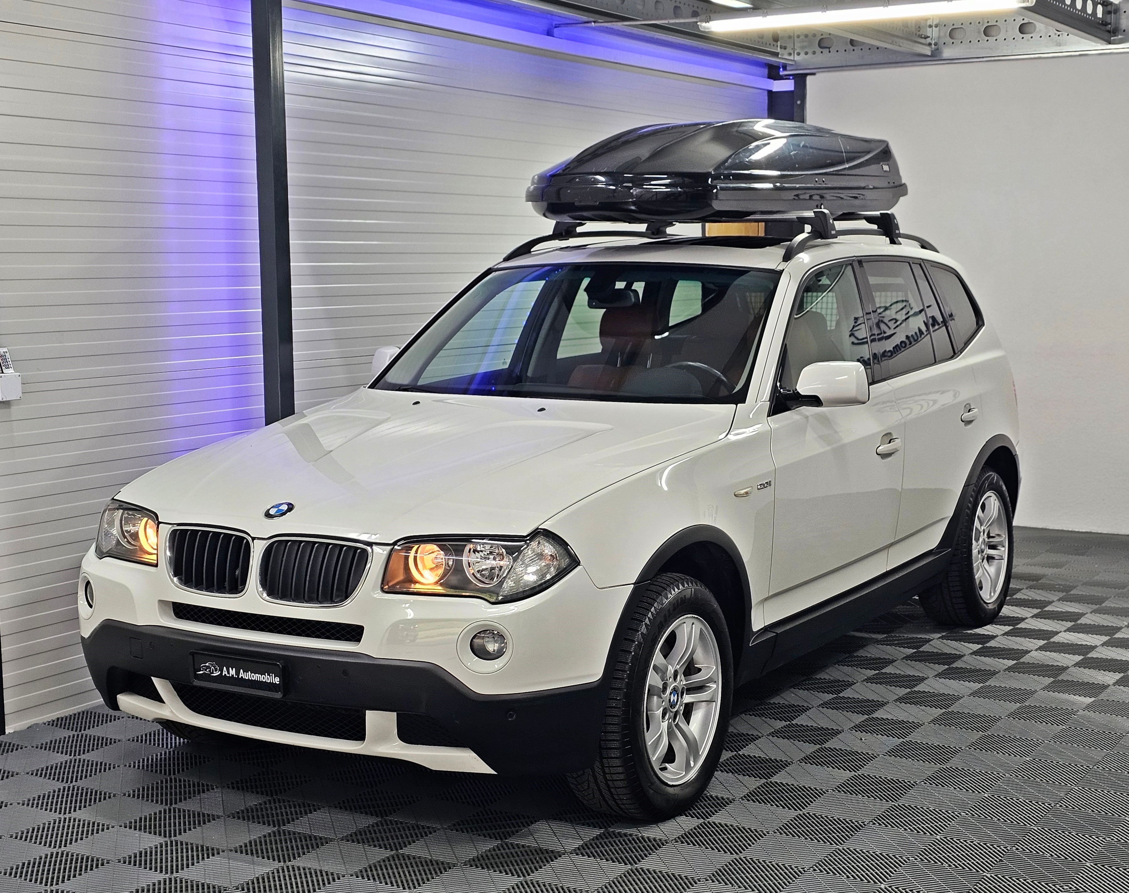 BMW X3 xDrive 20i (2.0i)