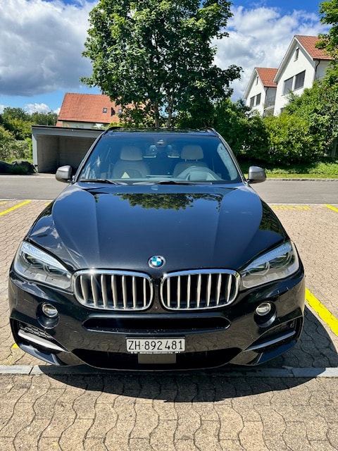 BMW X5 xDrive M50d Pure M Sport Plus Steptronic