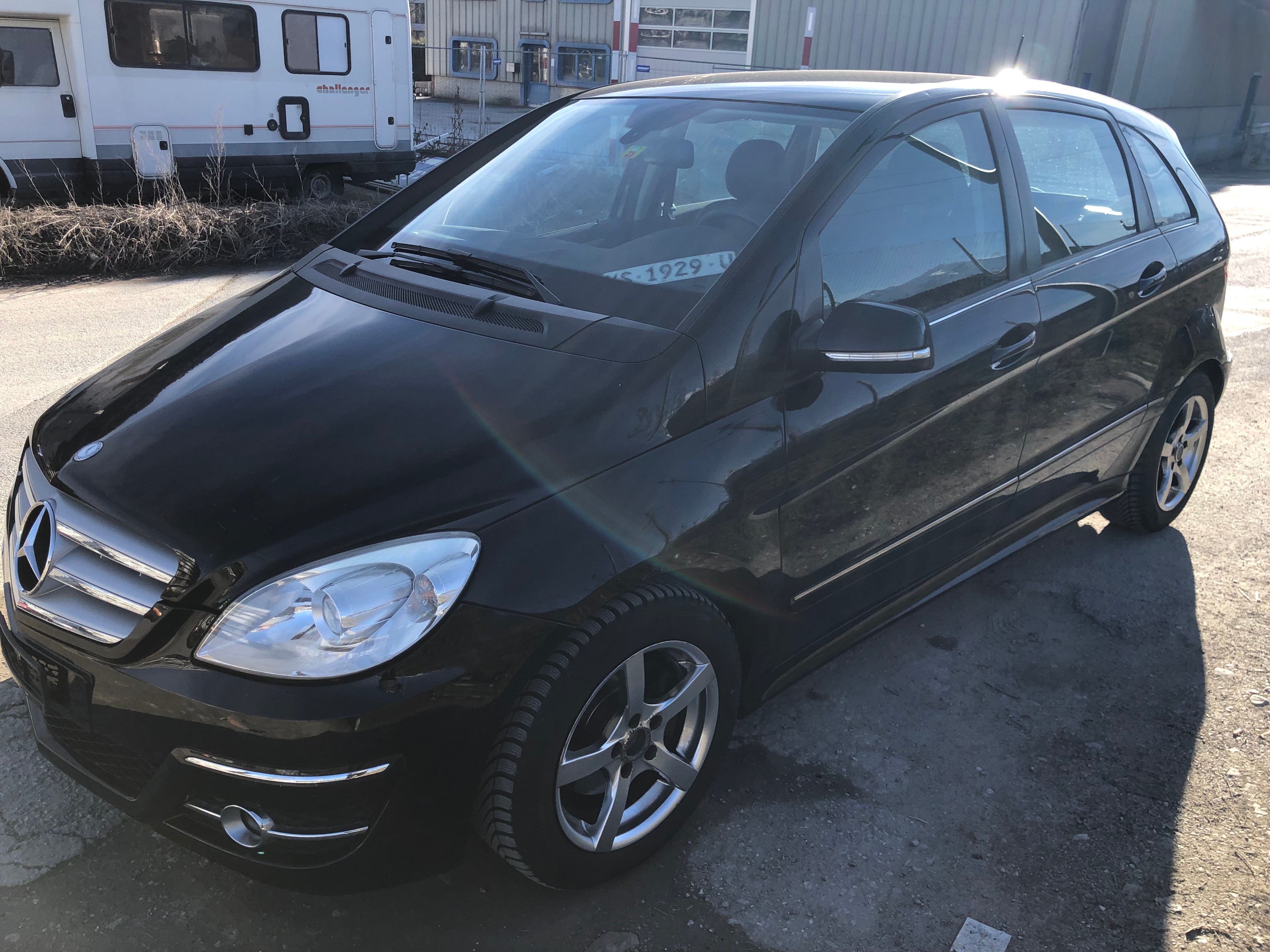 MERCEDES-BENZ B 200 T