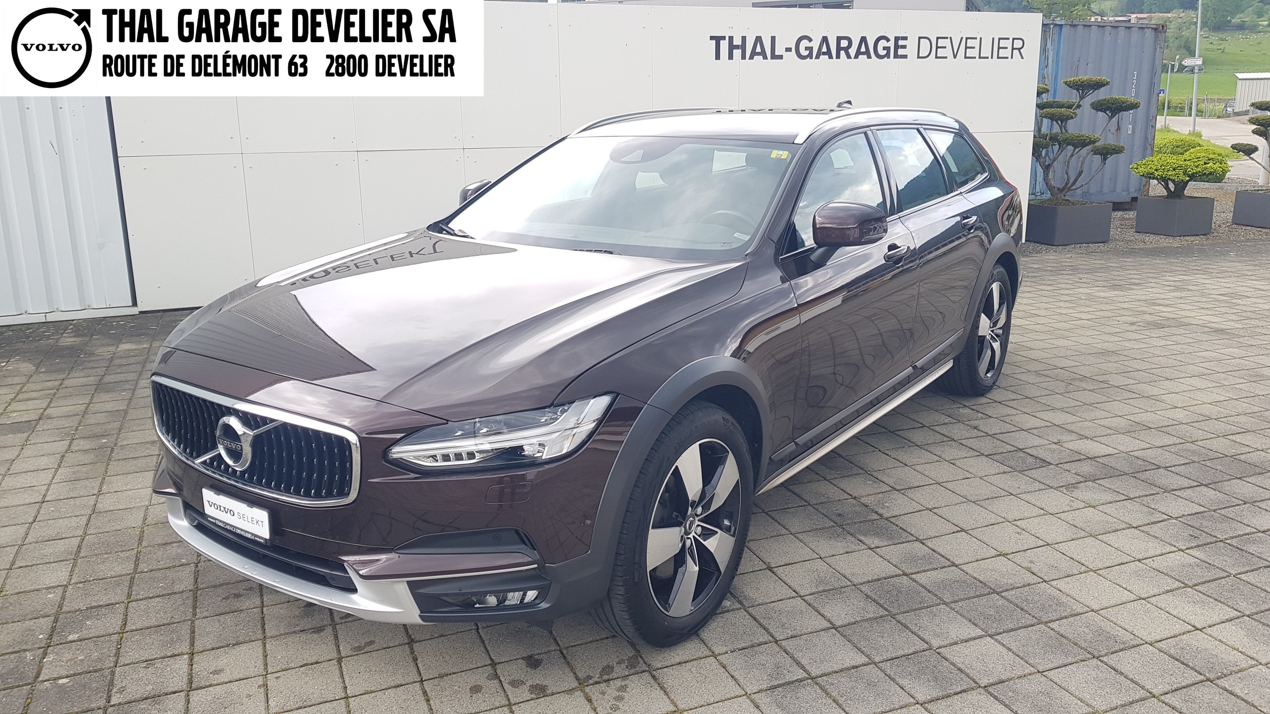 VOLVO V90 Cross Country 2.0 D5 AWD