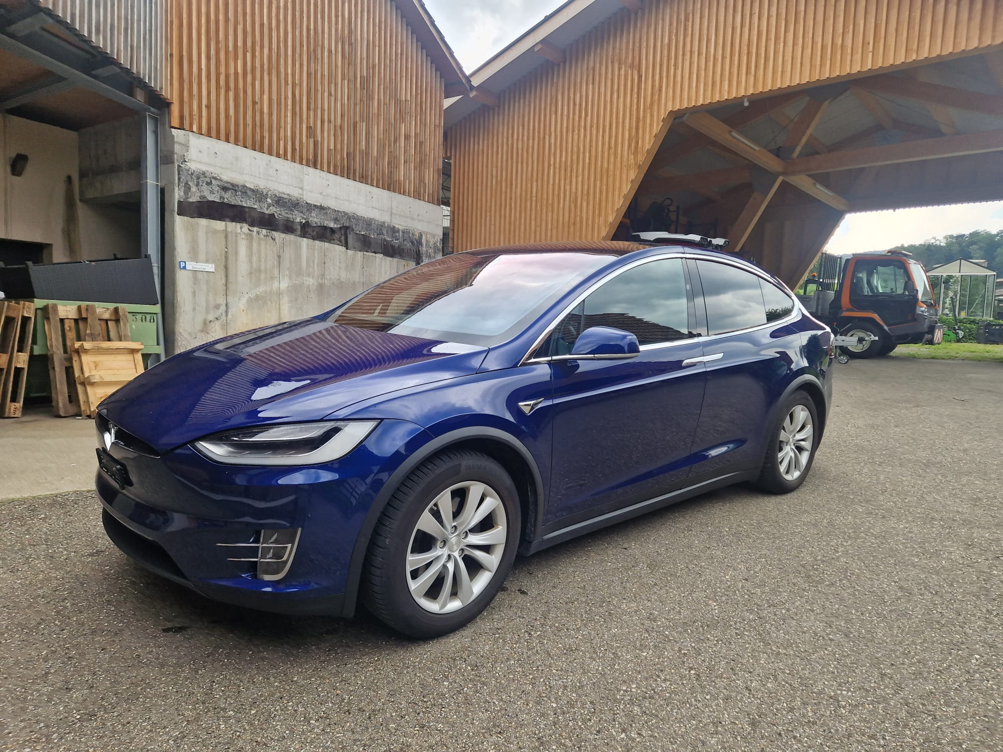 TESLA Model X 90 D