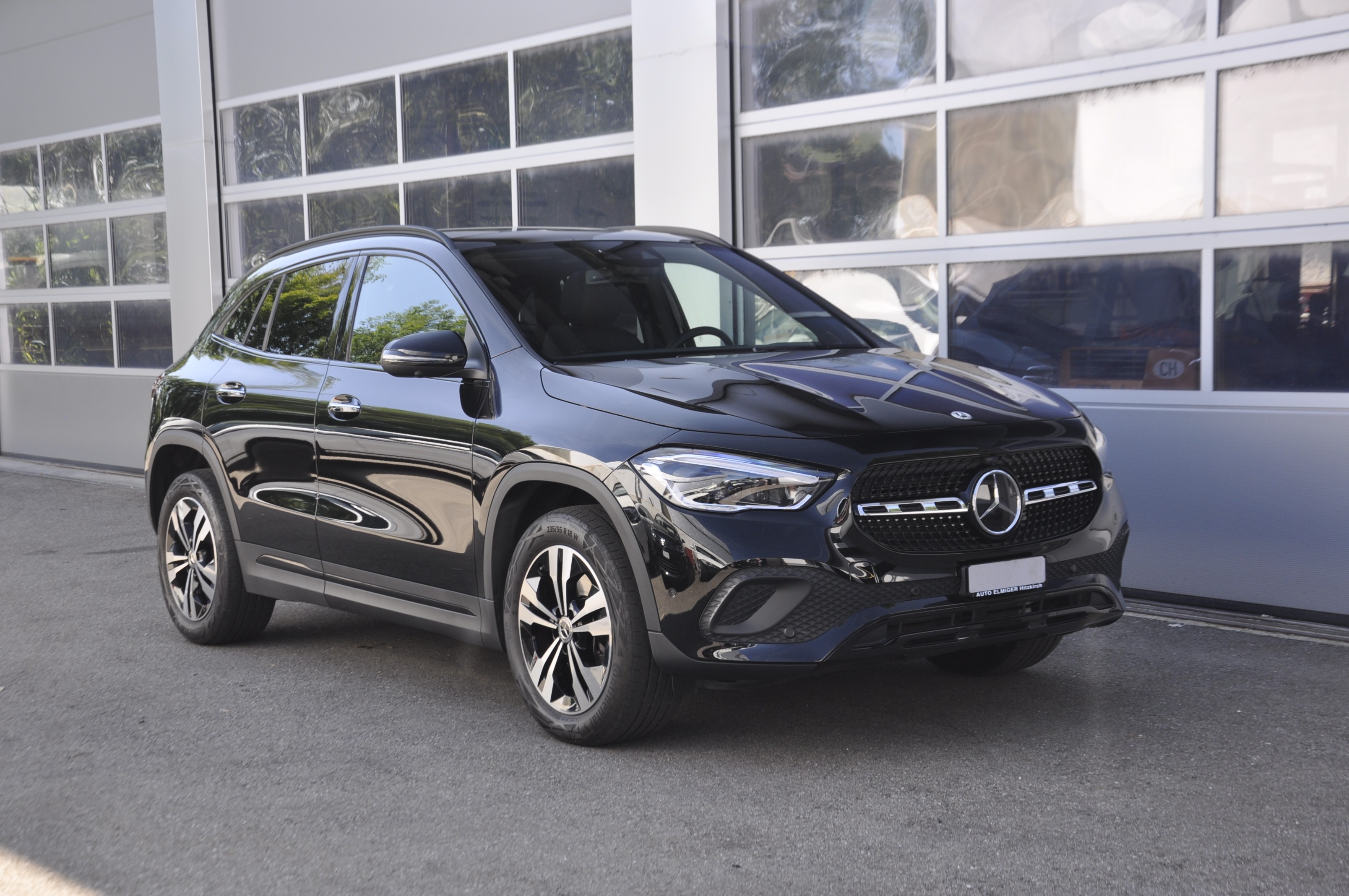 MERCEDES-BENZ GLA 200d 4Matic Progressive 8G-DCT