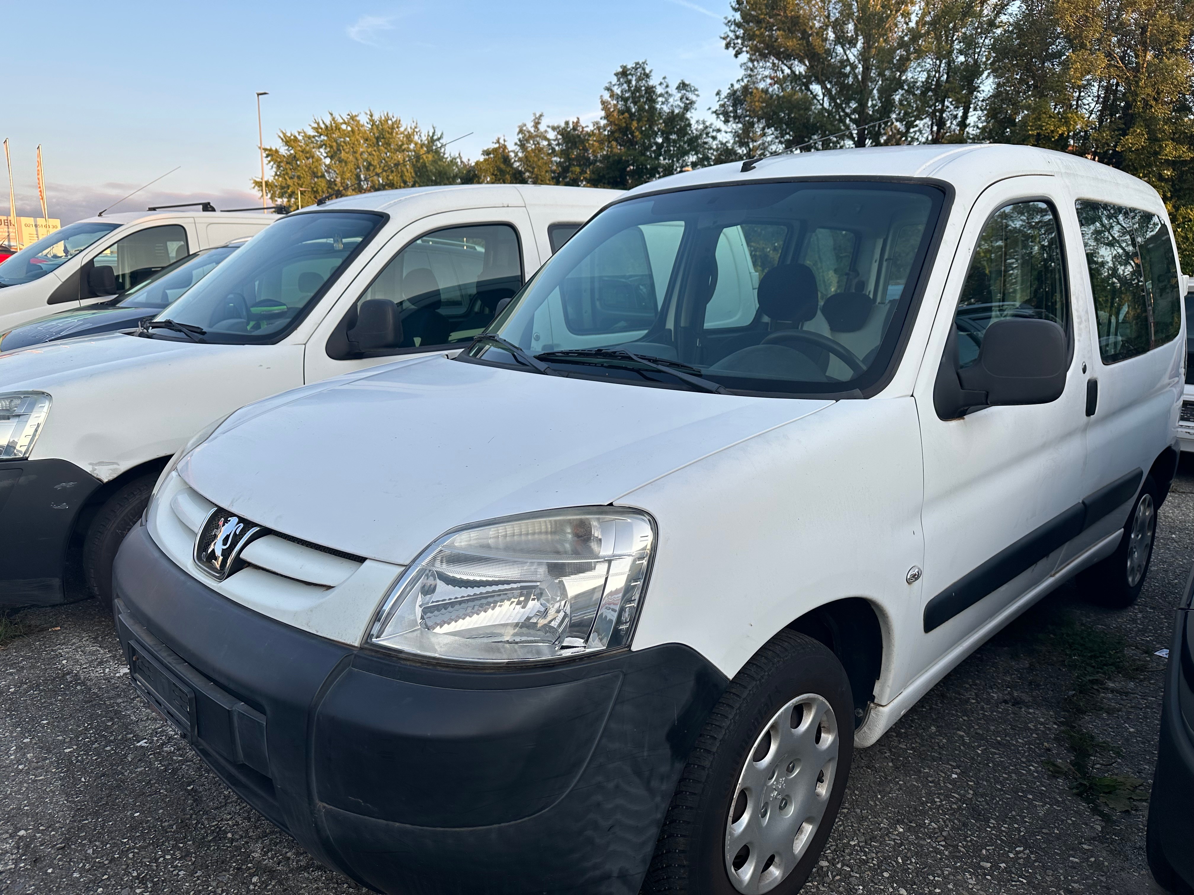 PEUGEOT Partner 1.4 XR