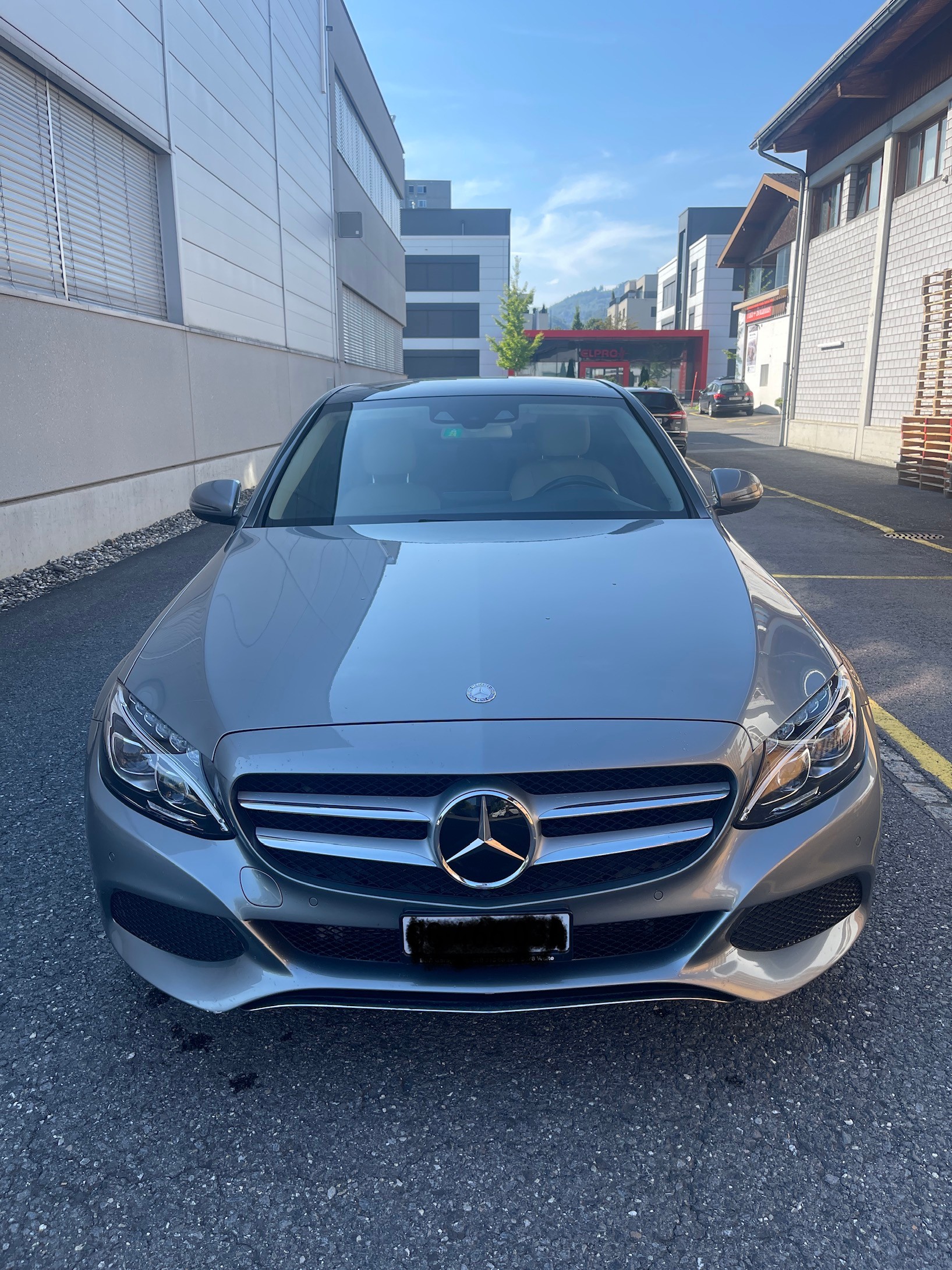 MERCEDES-BENZ C 350 e Avantgarde 7G-Tronic