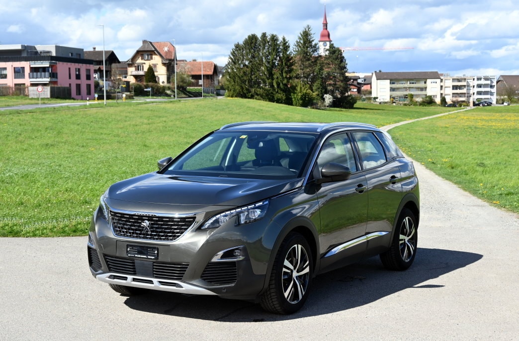 PEUGEOT 3008 1.5 BlueHDi GT Line EAT