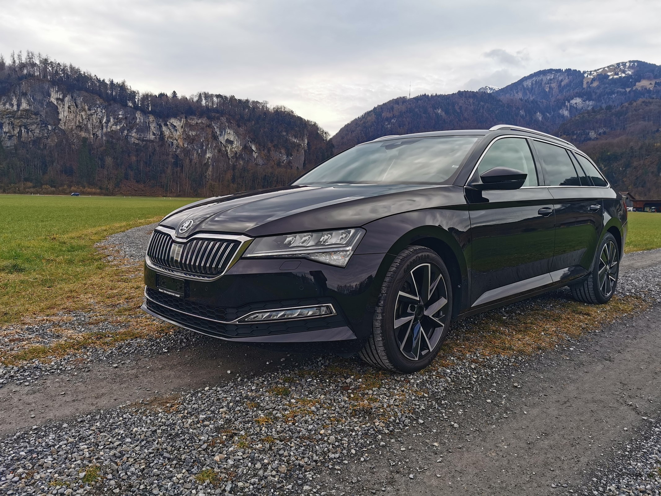 SKODA Superb Combi 2.0 TDi Style 4x4 DSG