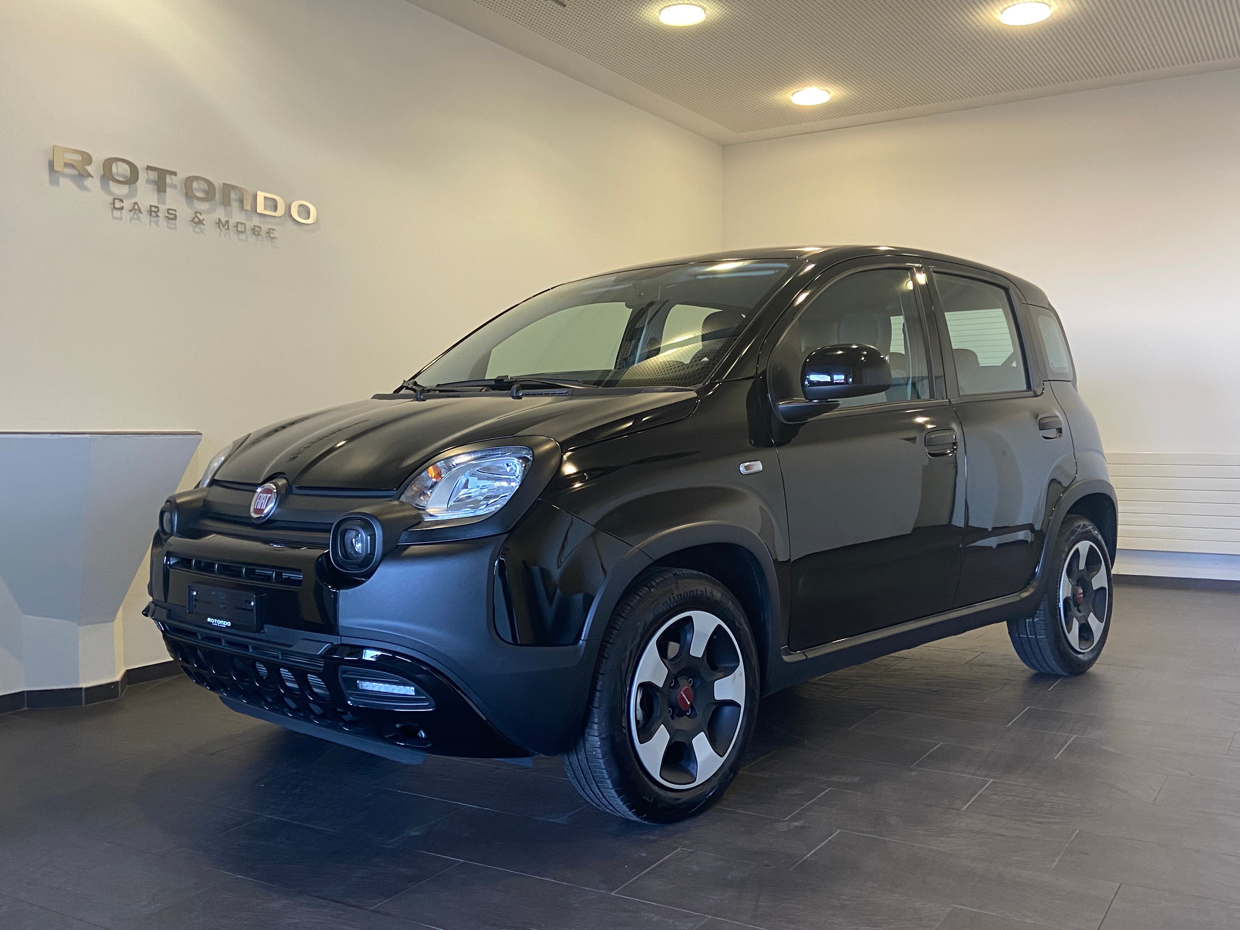 FIAT Panda 1.0 MHEV Cross Look