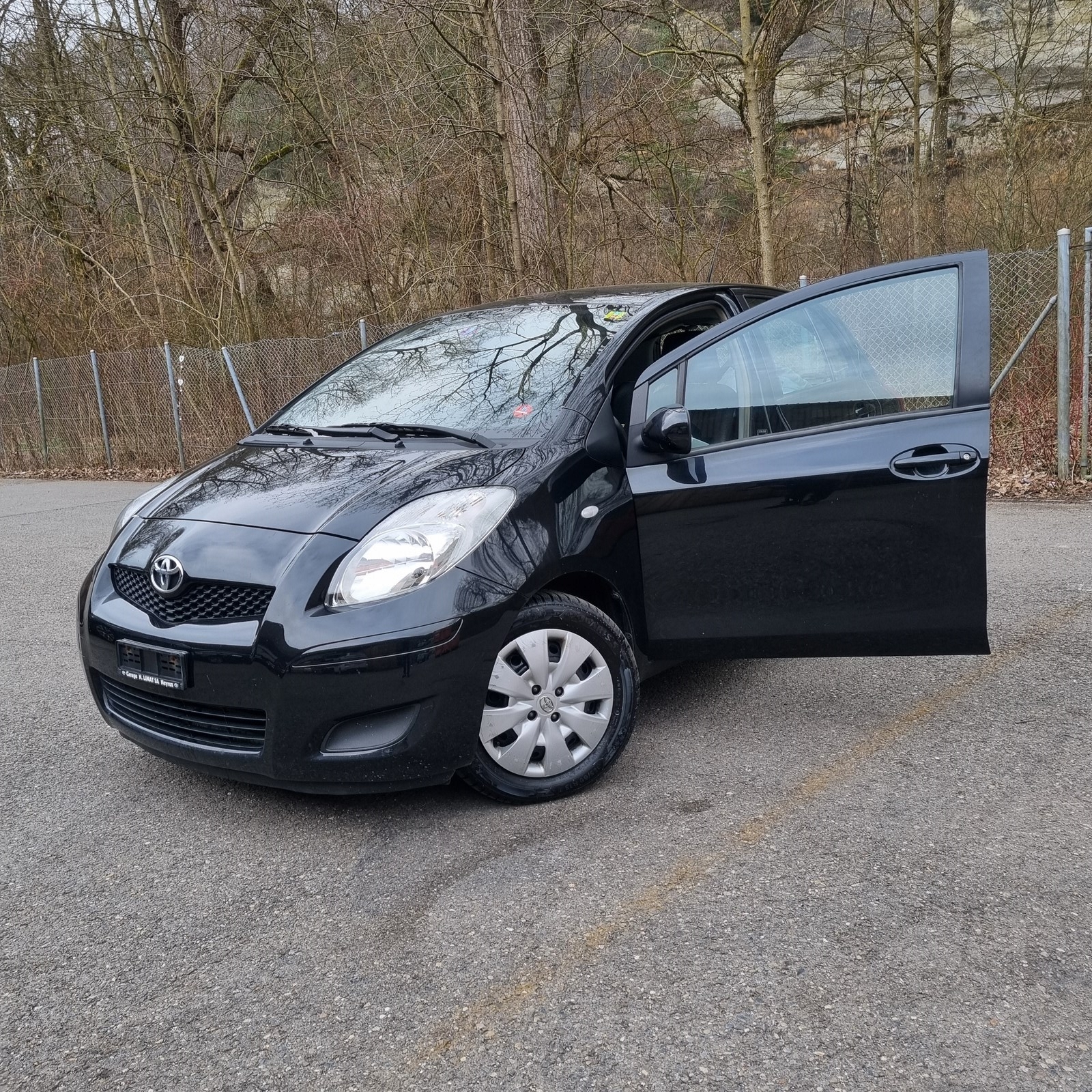 TOYOTA Yaris 1.33 Linea Sol