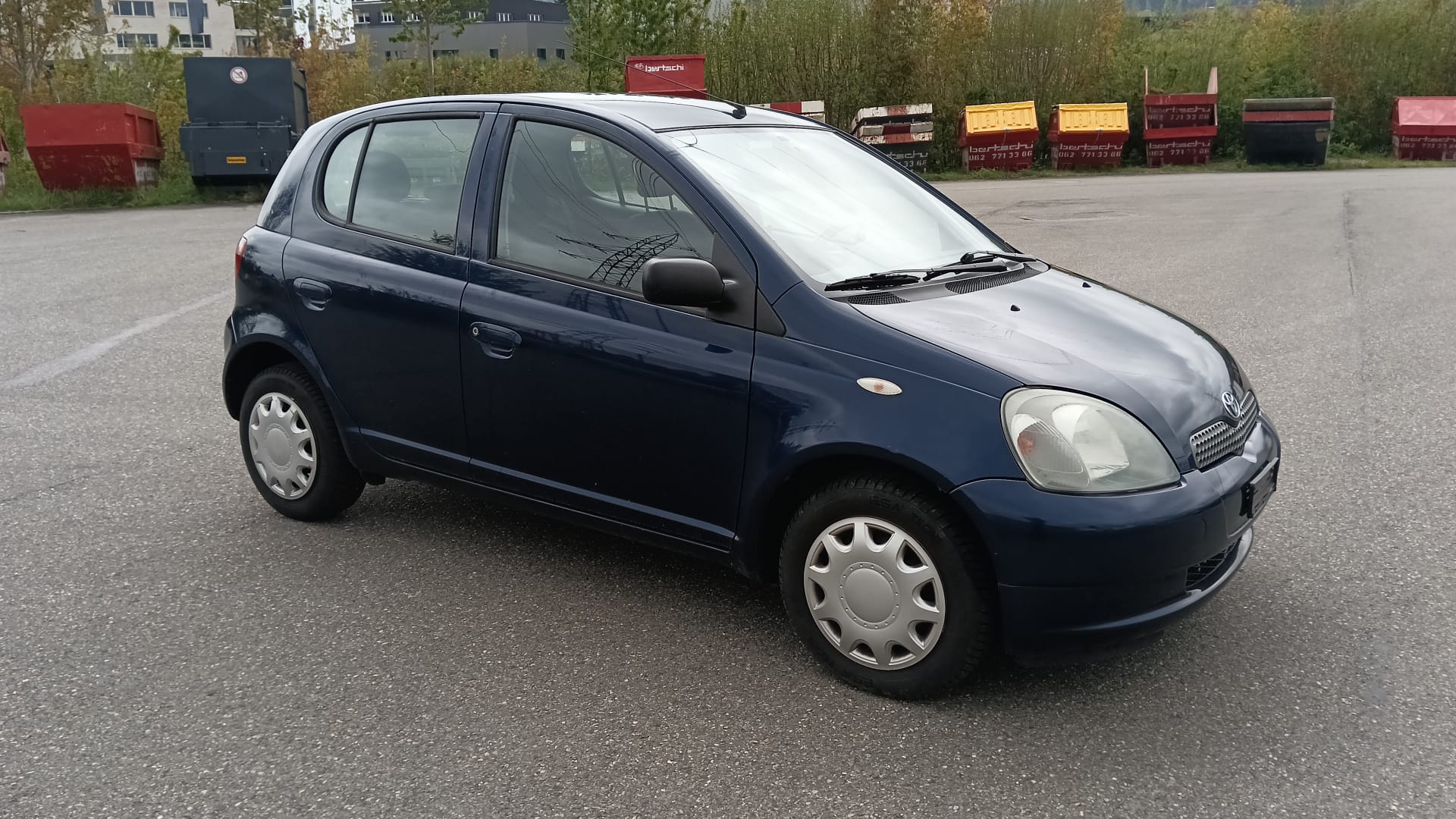 TOYOTA Yaris 1.3 Linea Luna