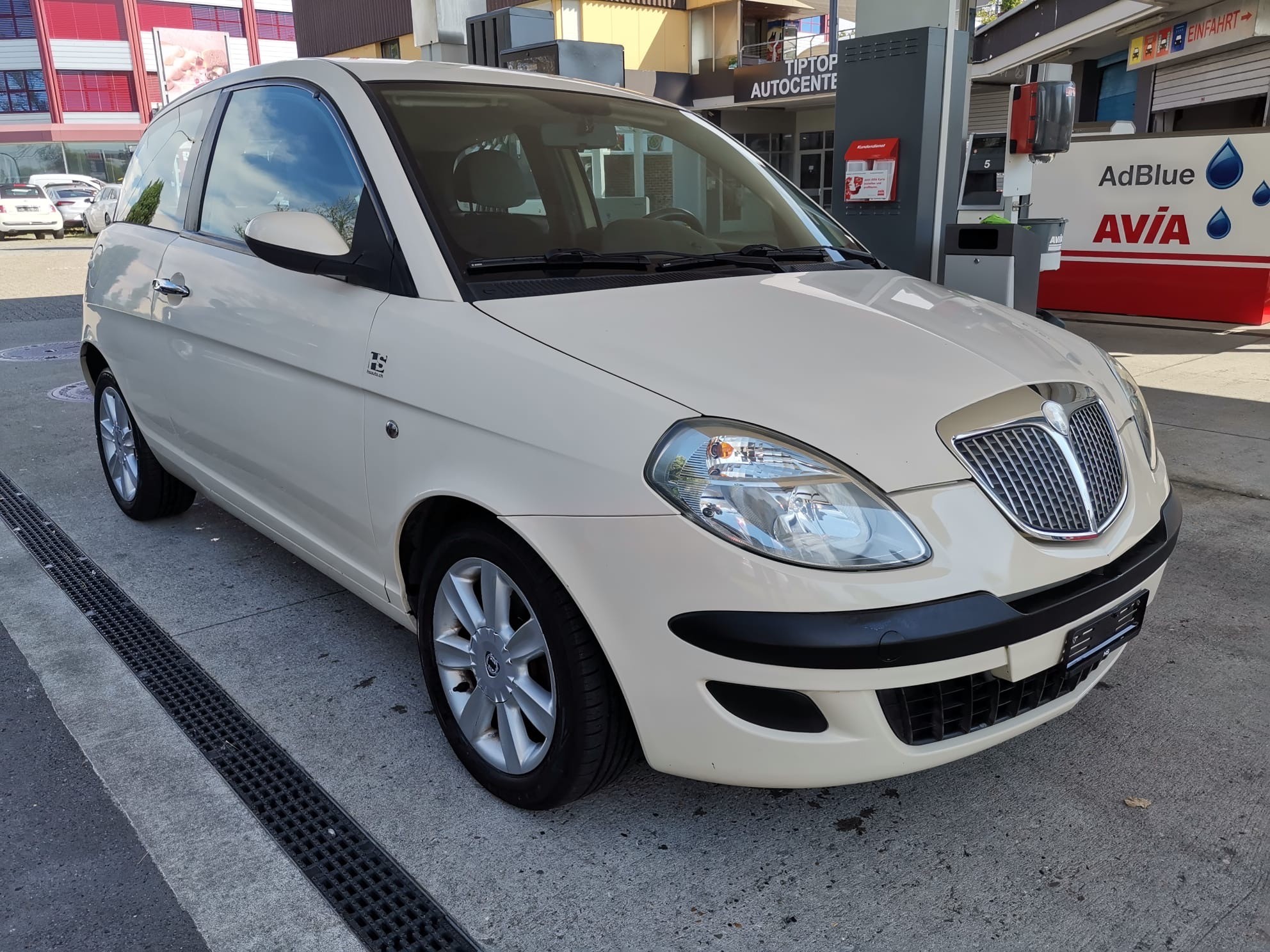 LANCIA Ypsilon 1.4 16V Platino