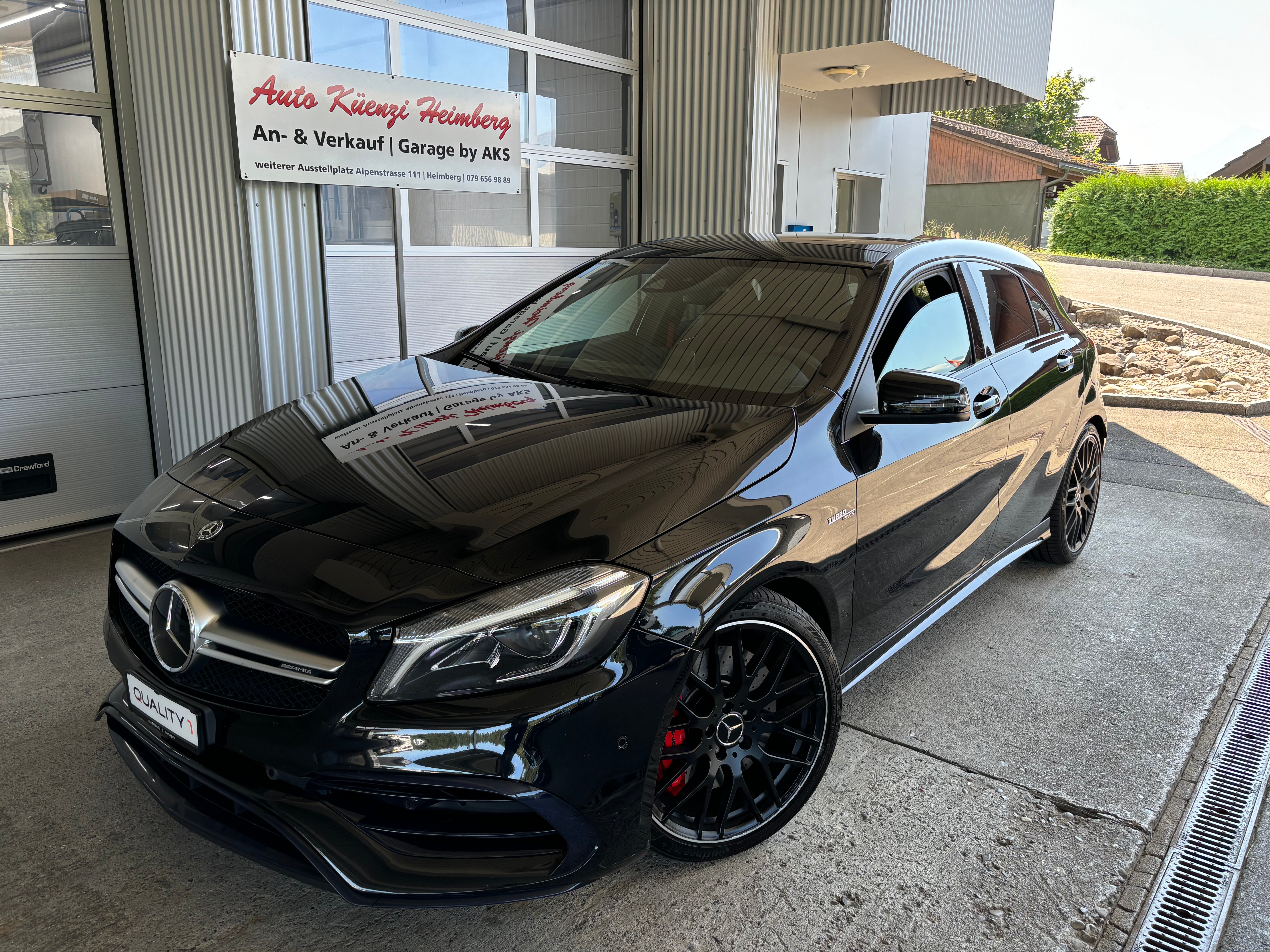 MERCEDES-BENZ A 45 AMG Yellow Night Edition 4Matic 7G-DCT