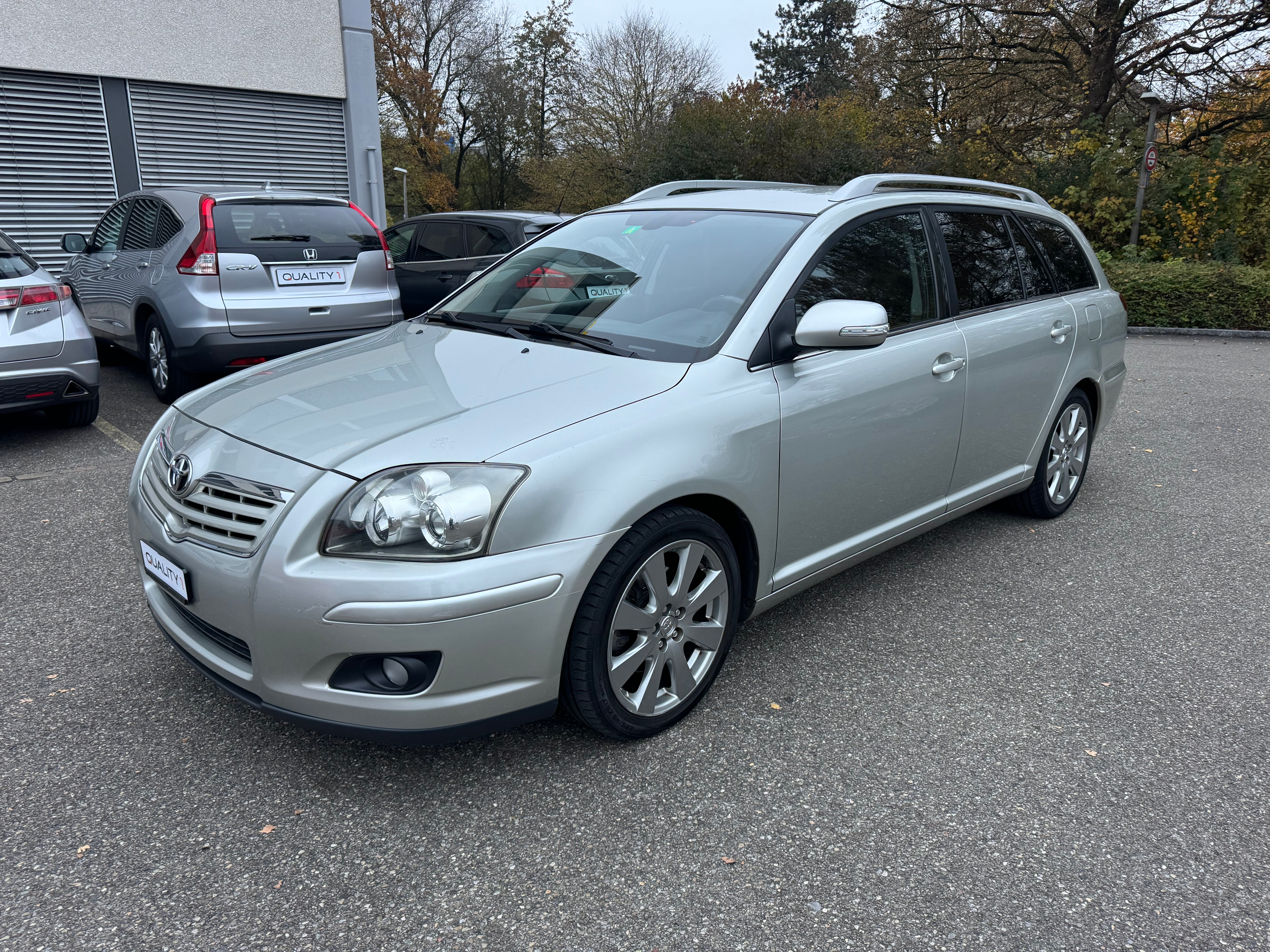 TOYOTA Avensis 2.0 D4 VVT-i Linea Sol Sportswagon