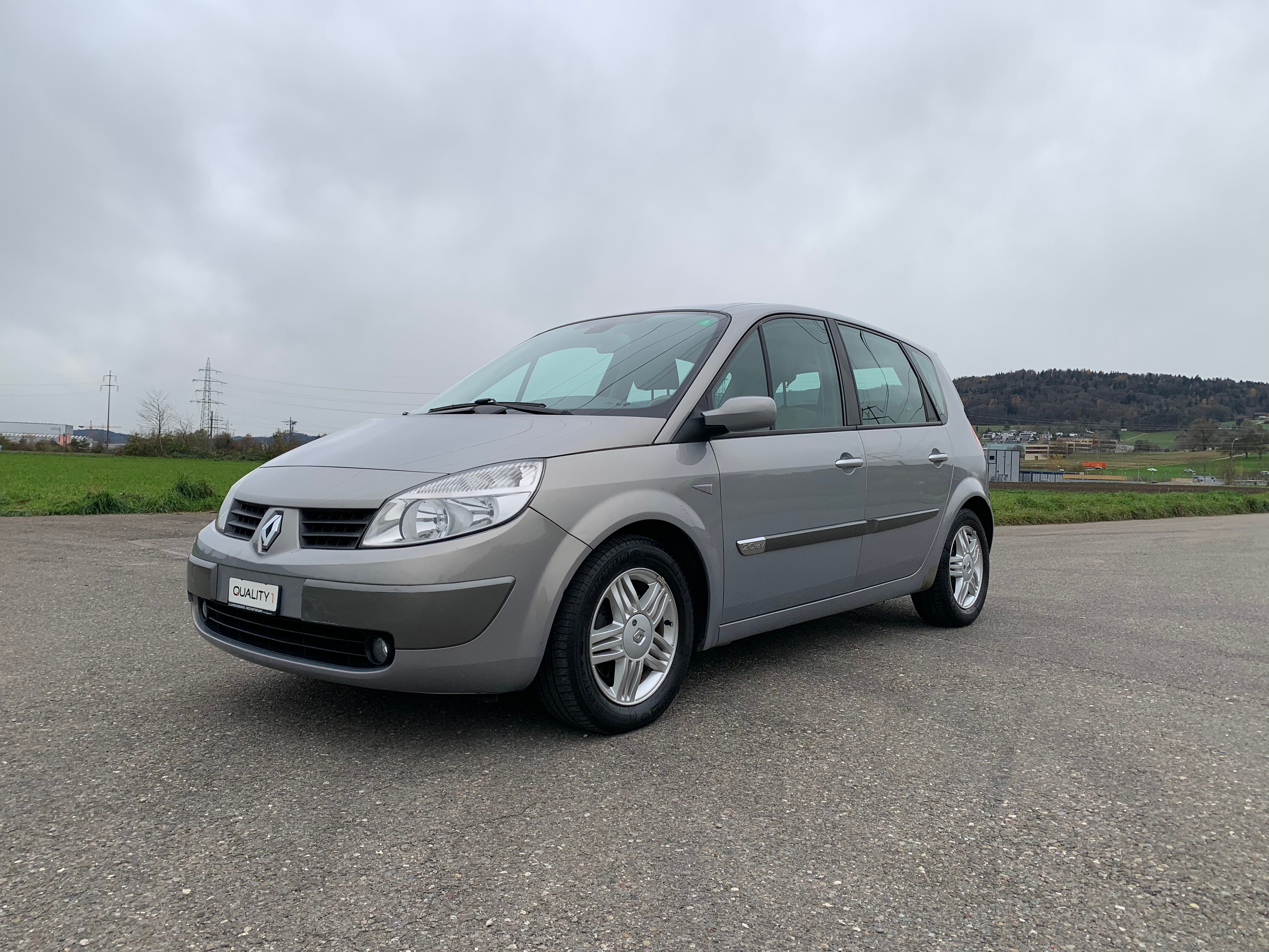 RENAULT Scénic 2.0 16V Dynamique