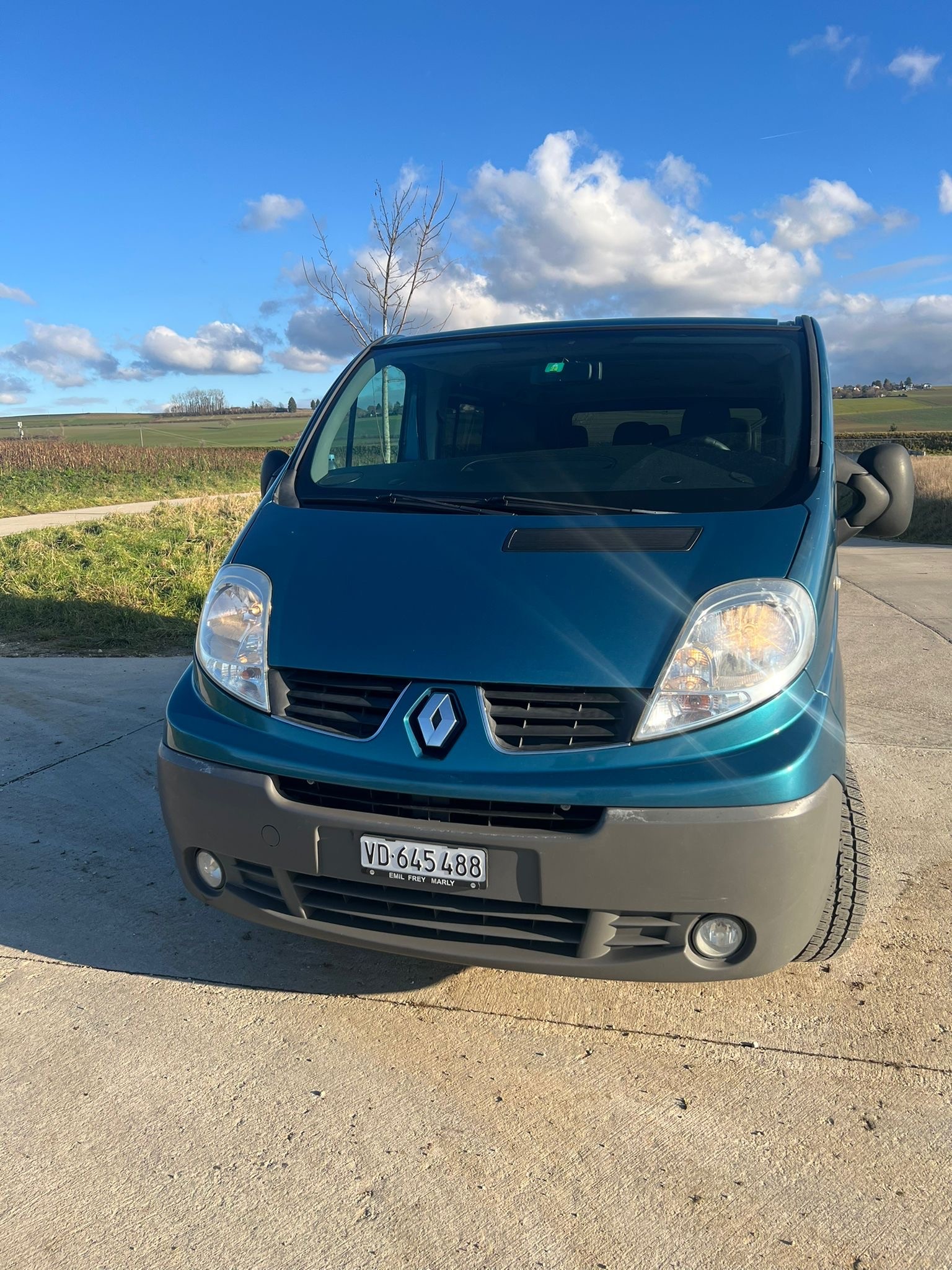 RENAULT Trafic 2.0 dCi 115 2.7t L1H1 Authentique