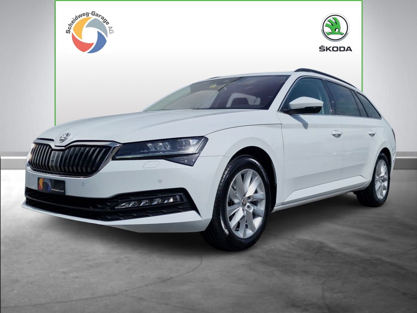 SKODA Superb Combi 2.0 TDi Ambition 4x4 DSG