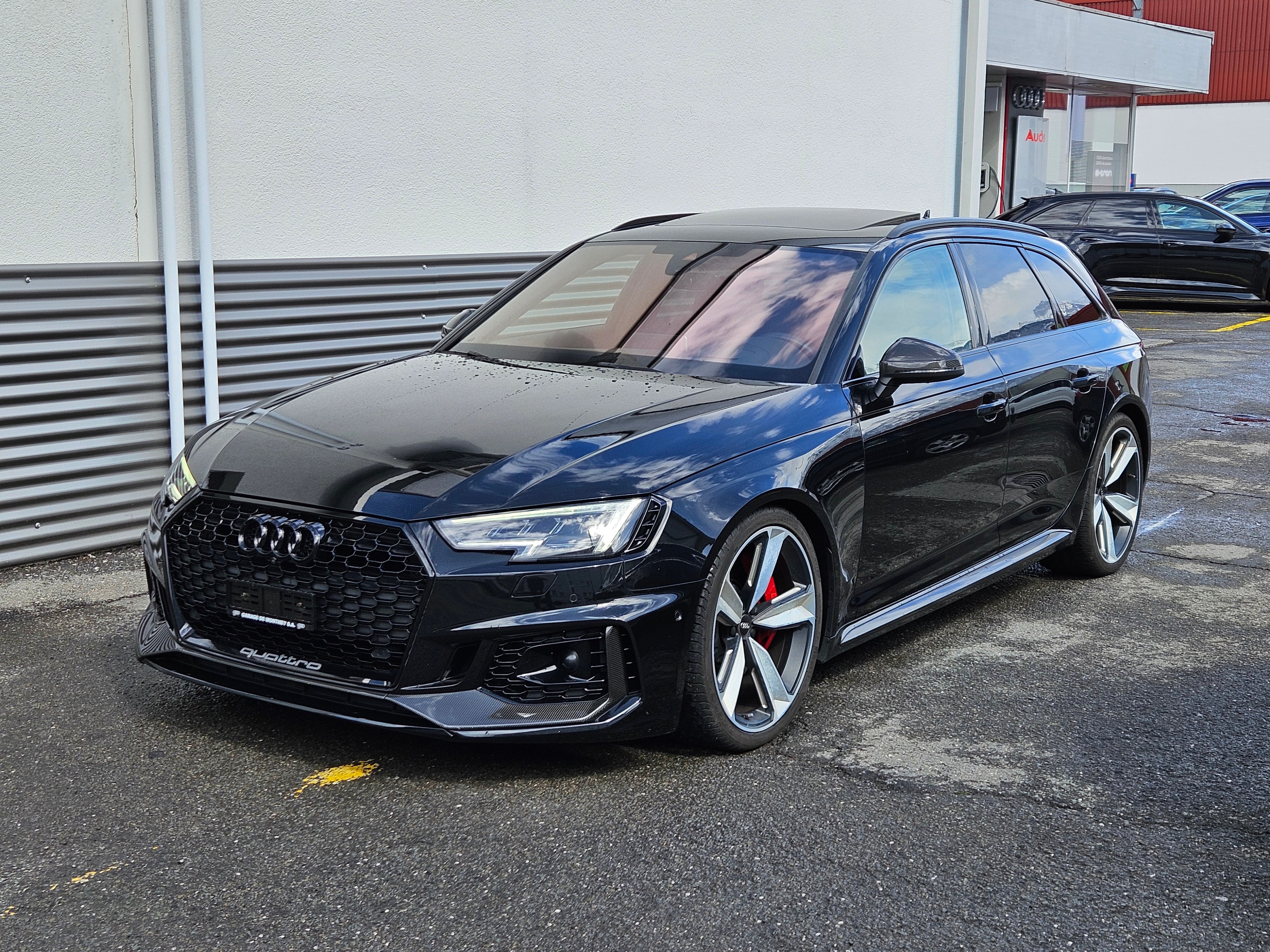 AUDI RS4 Avant 2.9 TFSI quattro tiptronic