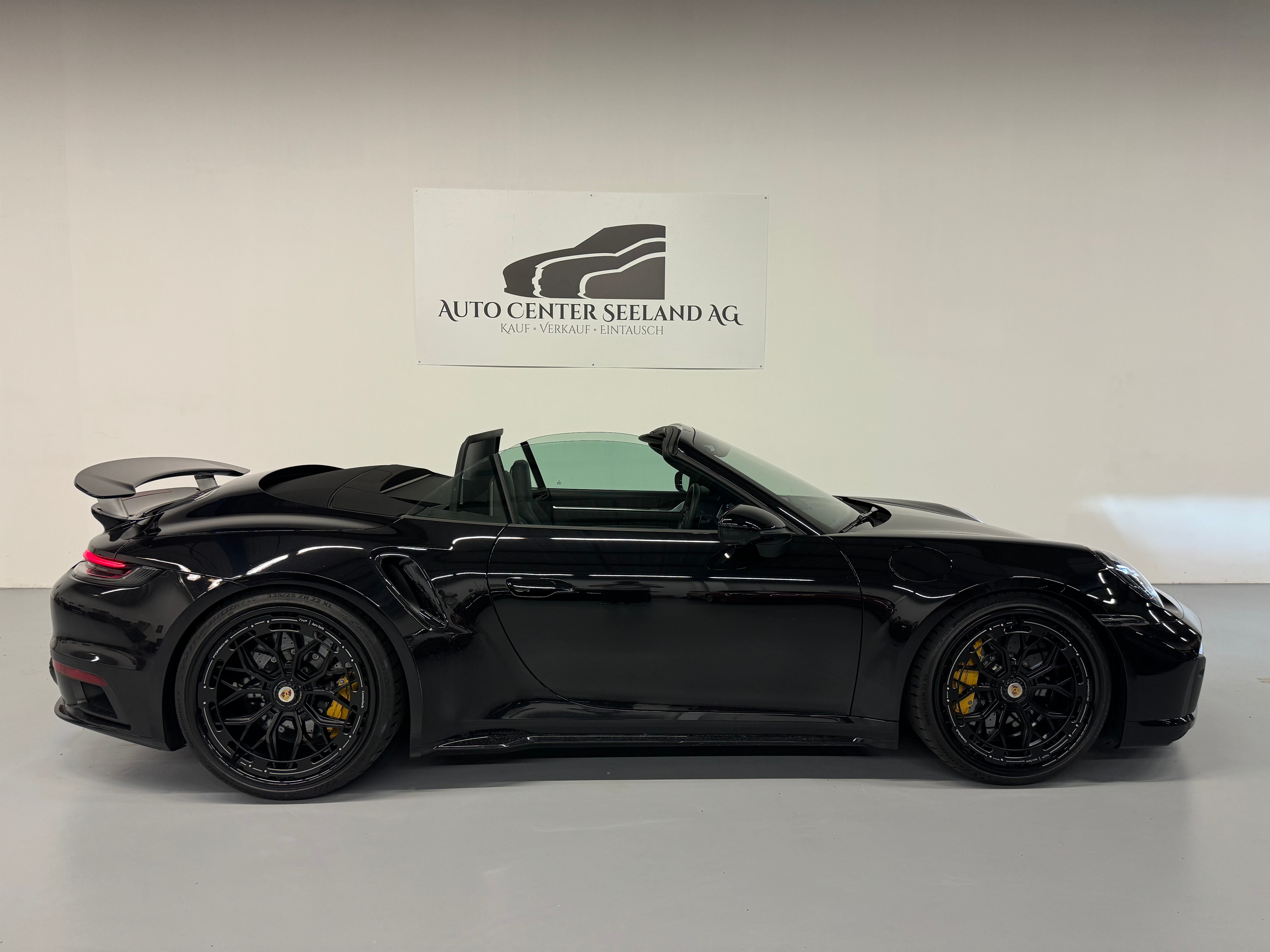 PORSCHE 911 Turbo S Cabriolet PDK