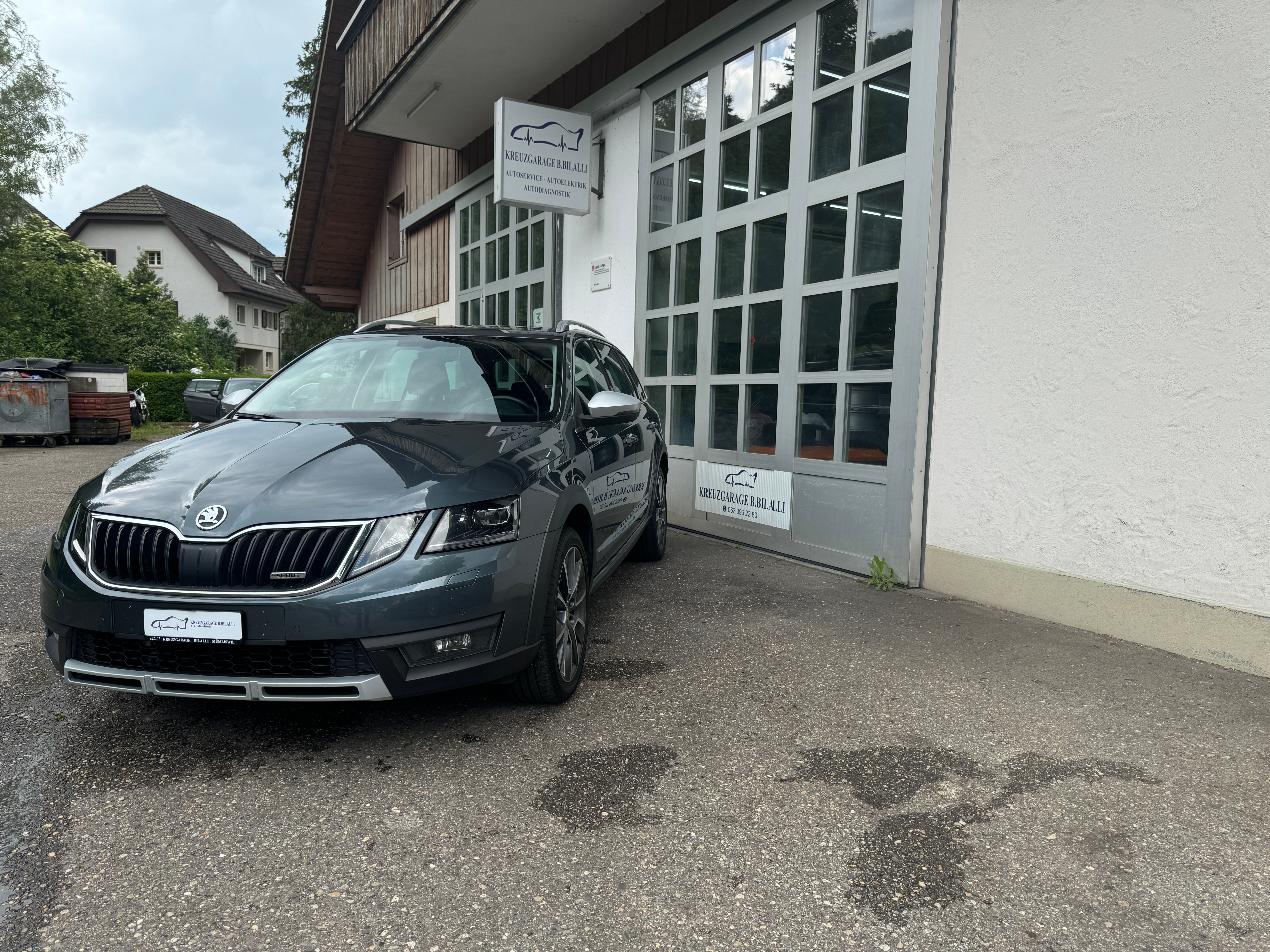 SKODA Octavia Combi 2.0 TDI Scout 4x4 DSG