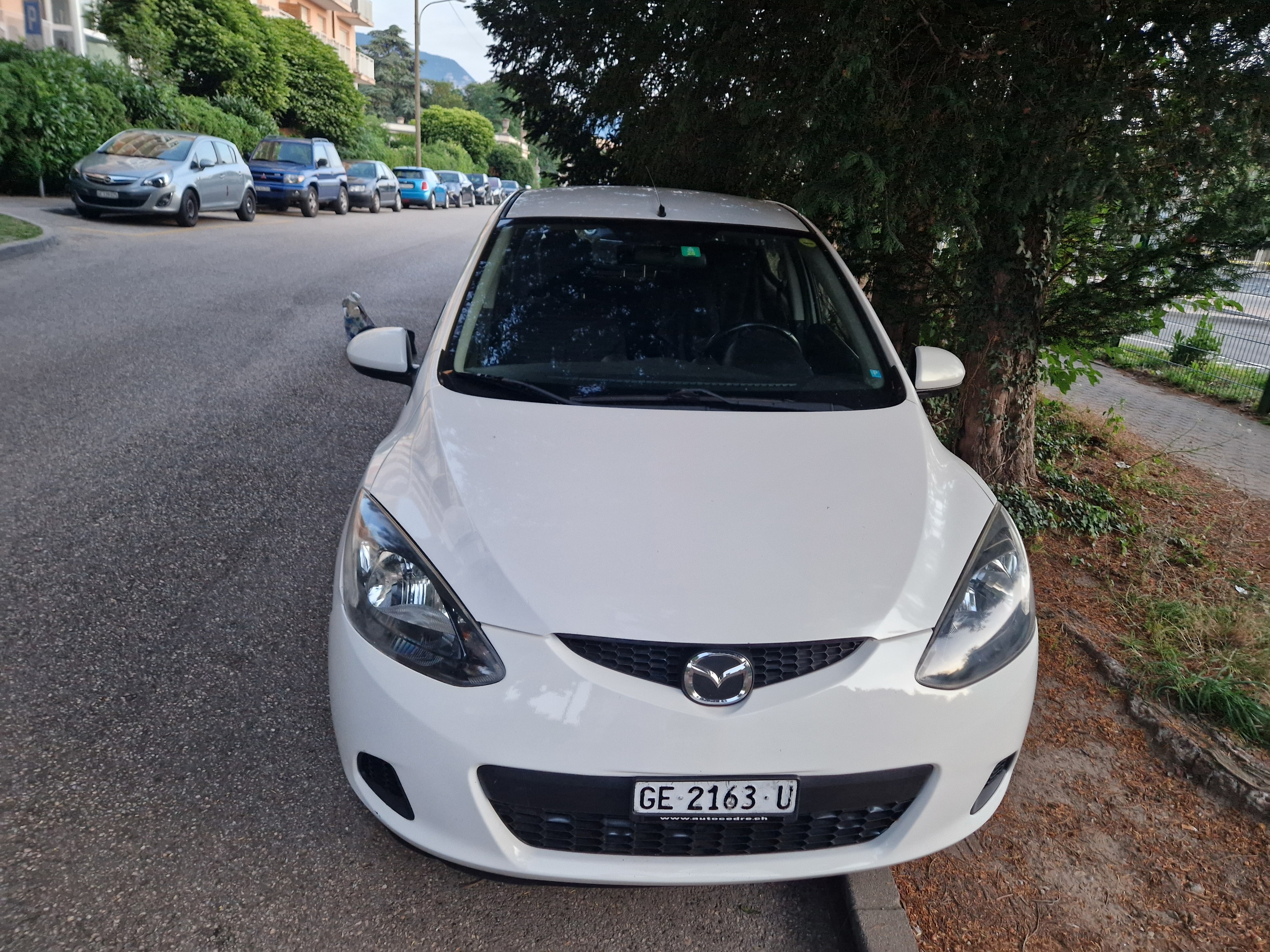 MAZDA 2 1.3i 16V Exclusive