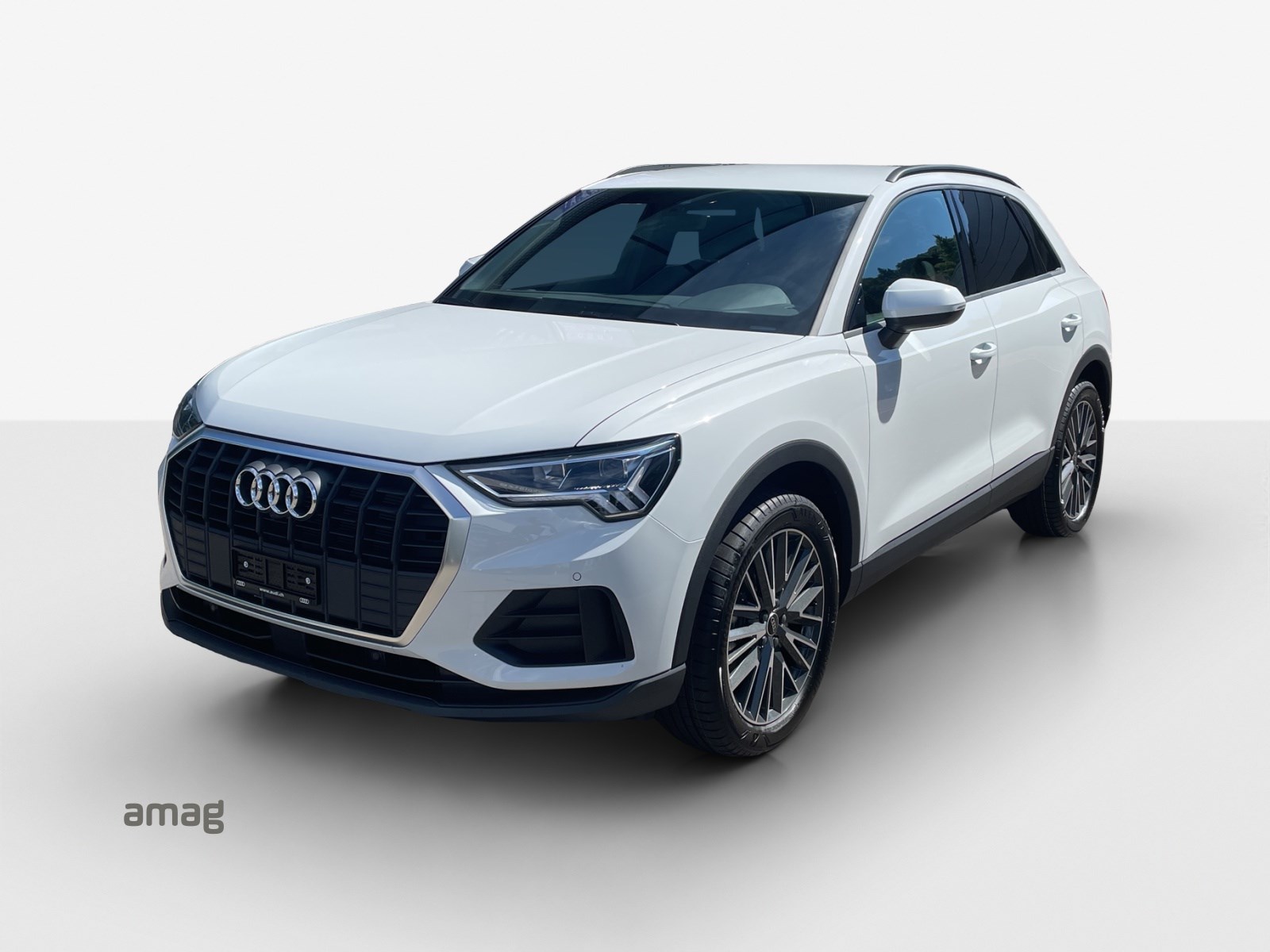 AUDI Q3 35 TFSI Attraction S-tronic