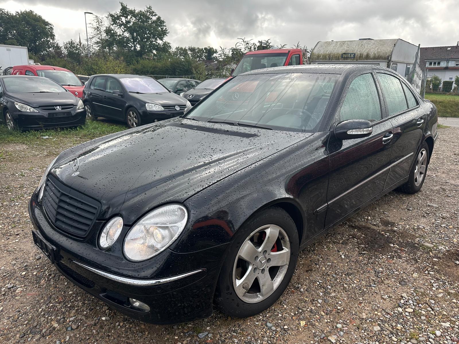 MERCEDES-BENZ E 270 CDI Elégance