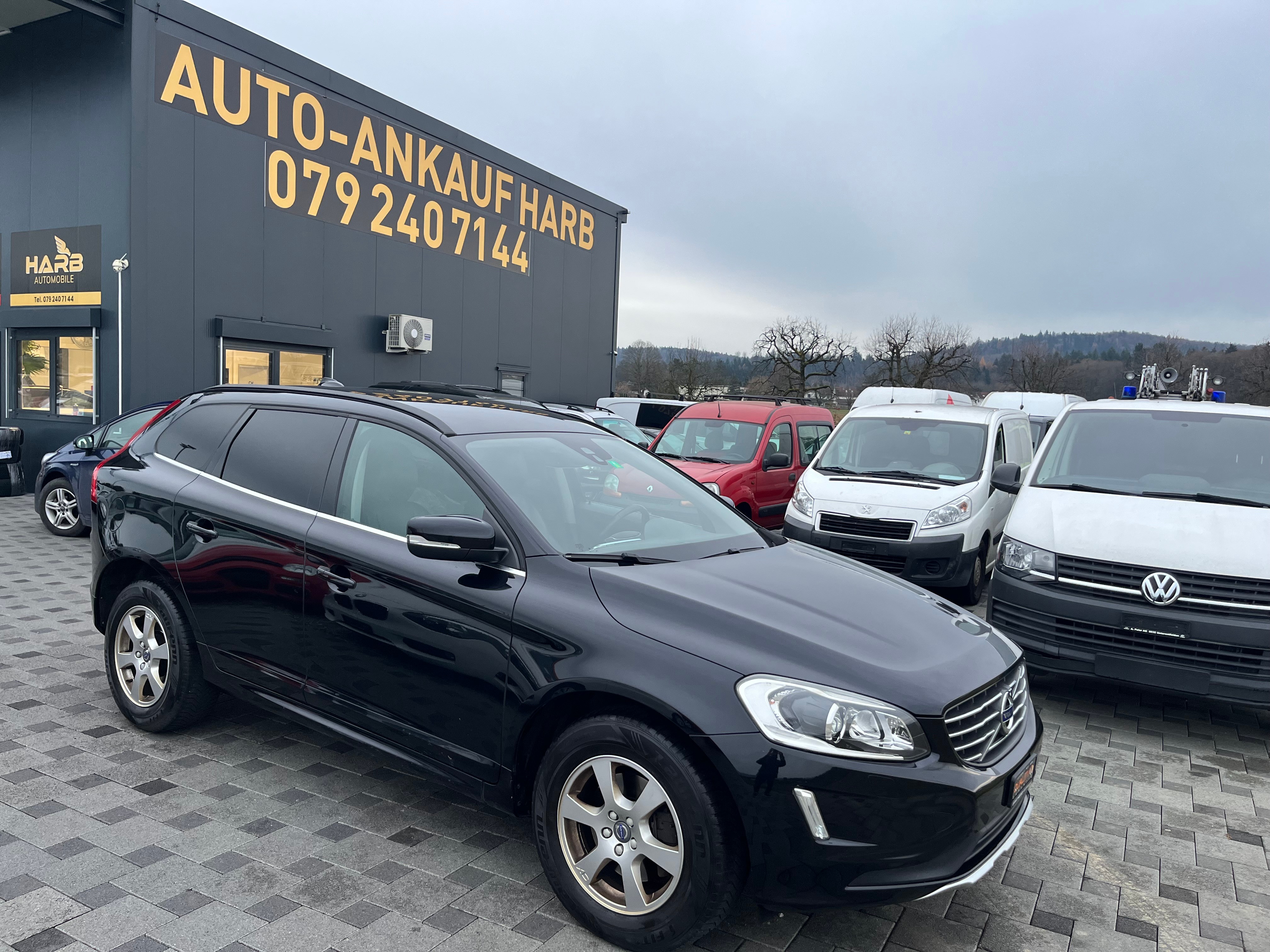 VOLVO XC60 D5 AWD Momentum Geartronic