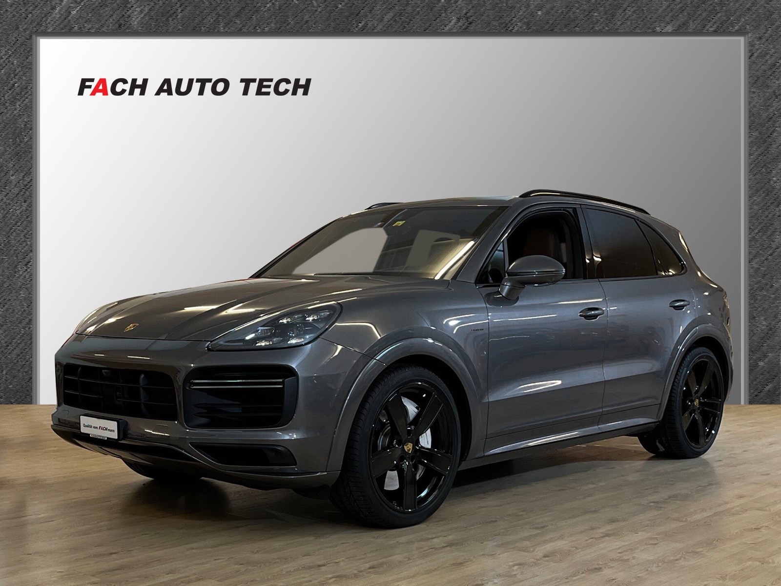 PORSCHE Cayenne 4.0 V8 Turbo TipT