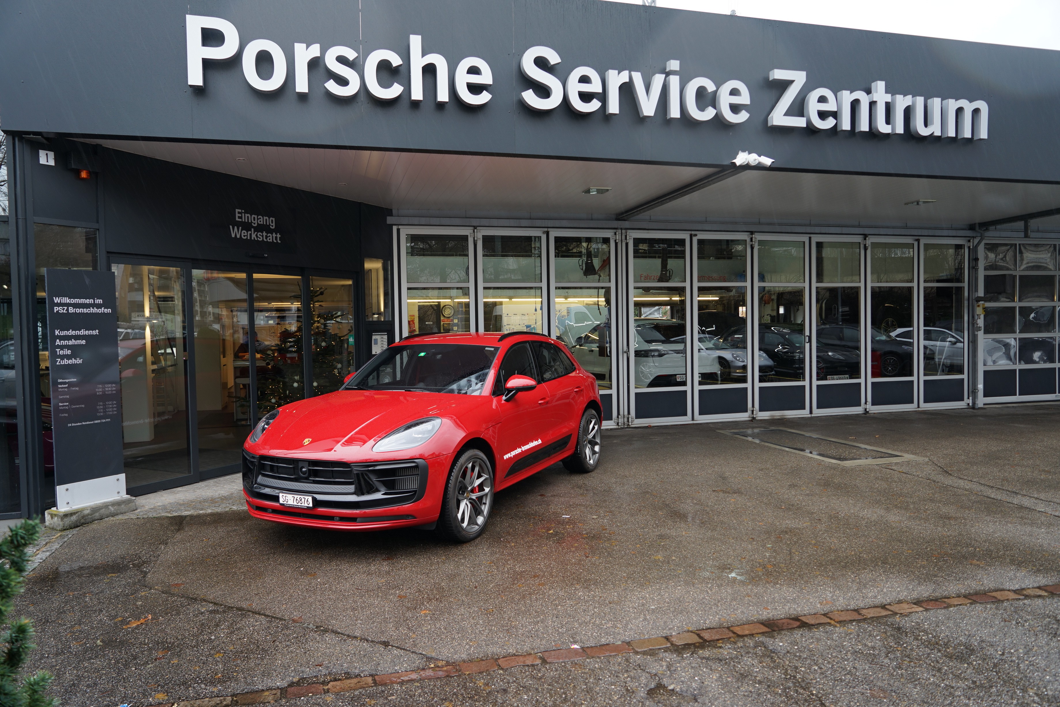 PORSCHE Macan GTS PDK