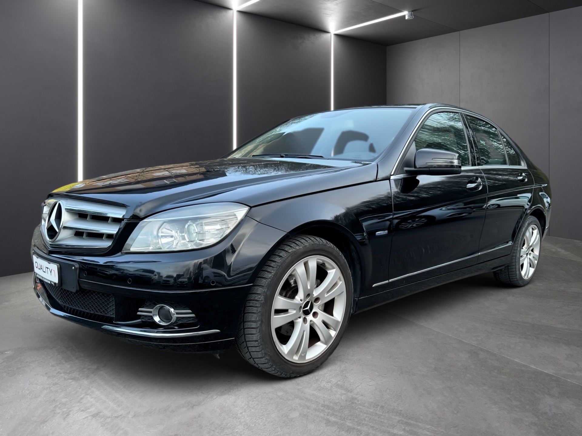 MERCEDES-BENZ C 180 CGI BlueEfficiency