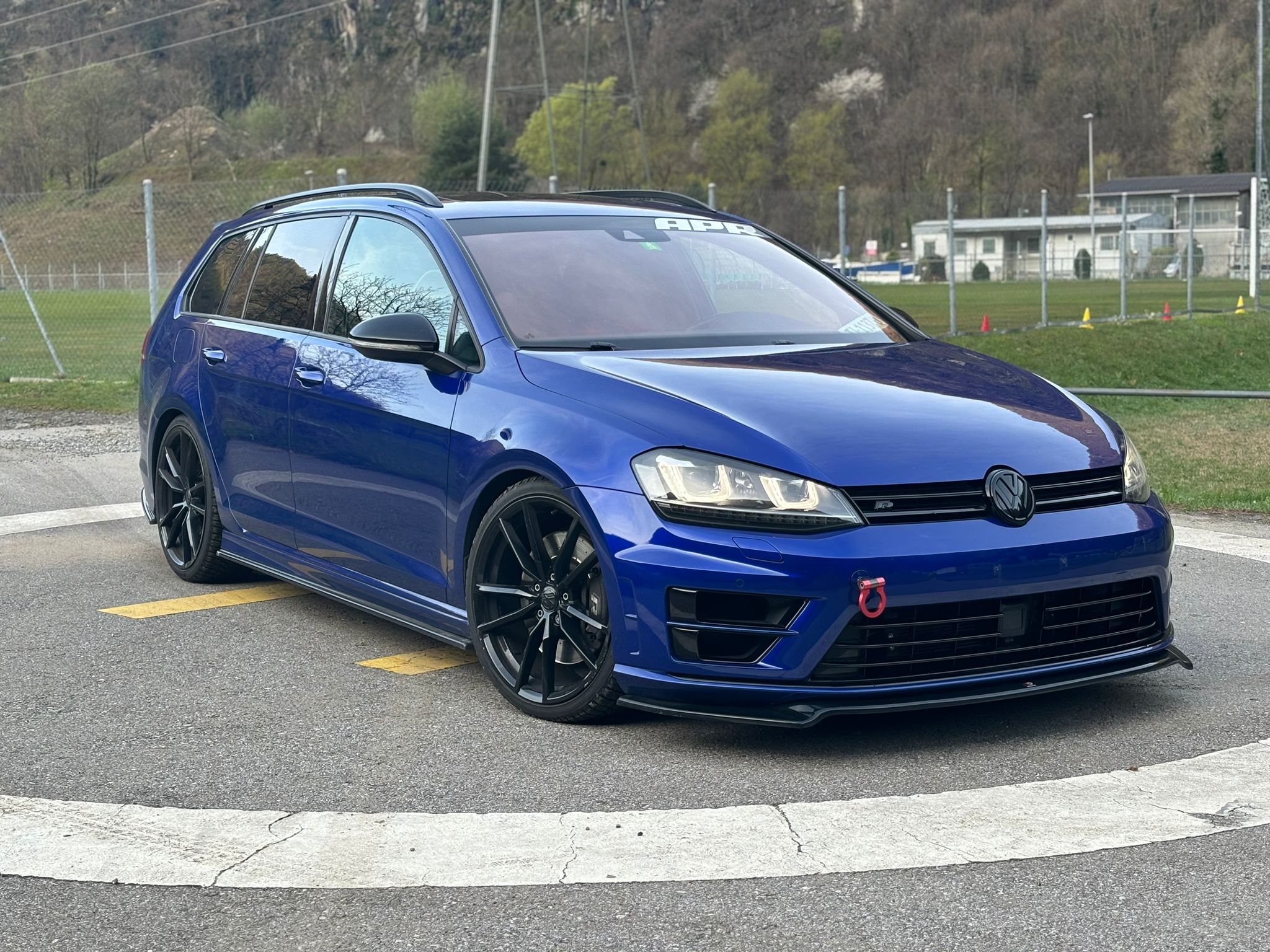 VW Golf Variant 2.0 TSI R 4 Motion DSG