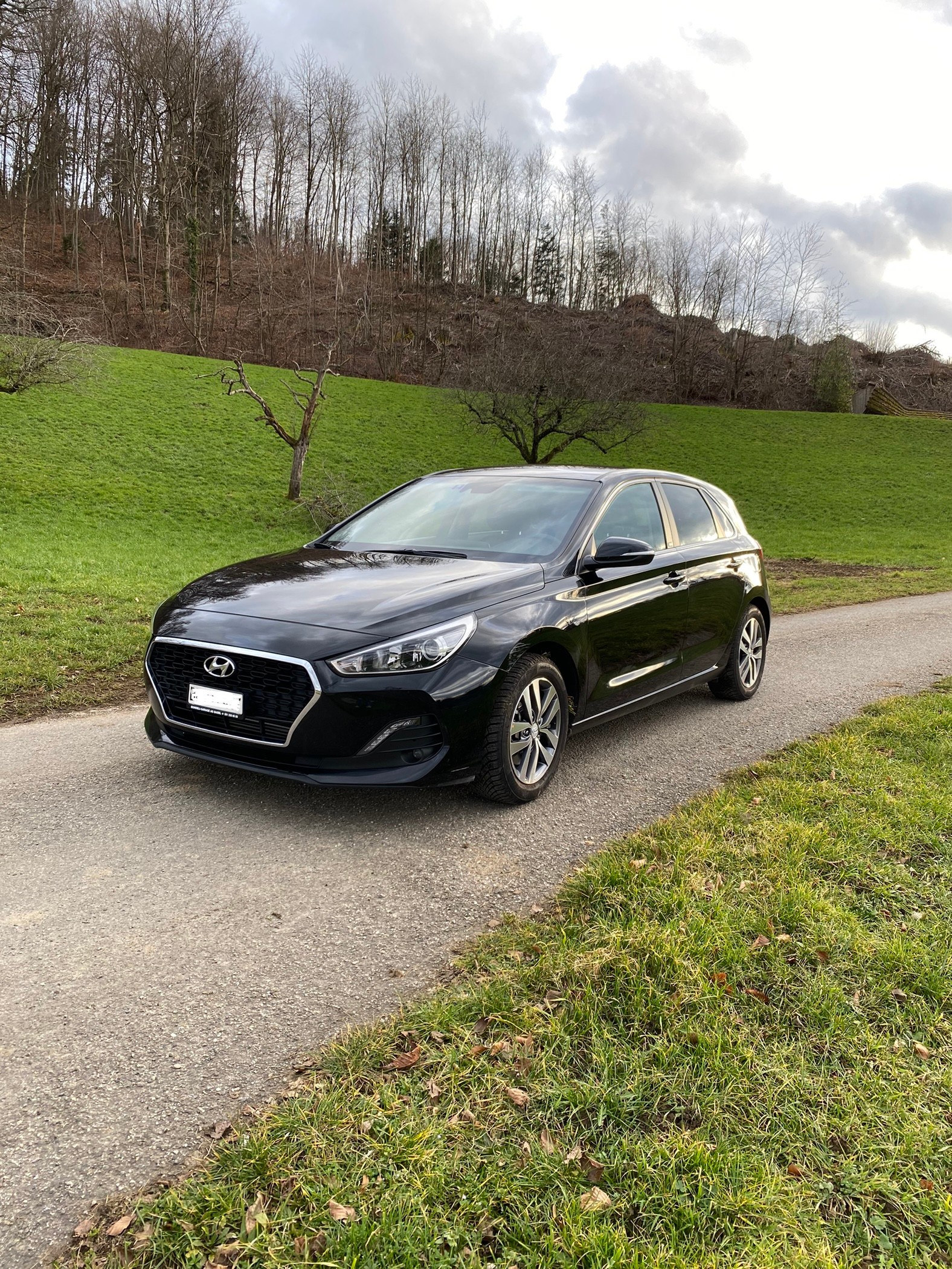 HYUNDAI i30 1.4 T-GDI Amplia DCT