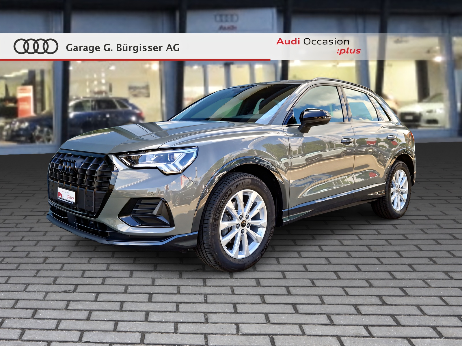 AUDI Q3 35 TFSI advanced S-tronic Chronusgrau