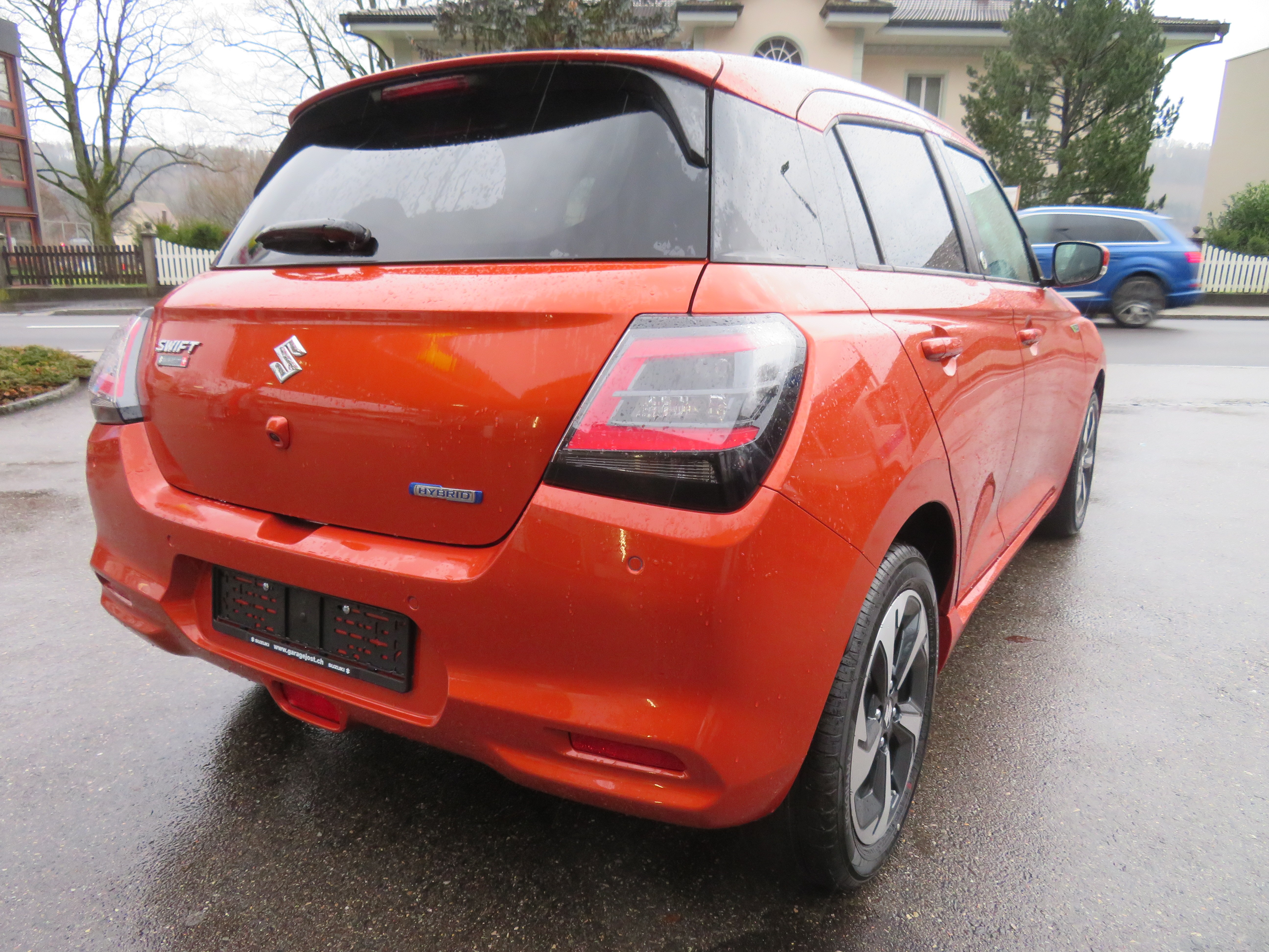 SUZUKI Swift 1.2 1st Edition Top Hybrid 4x4