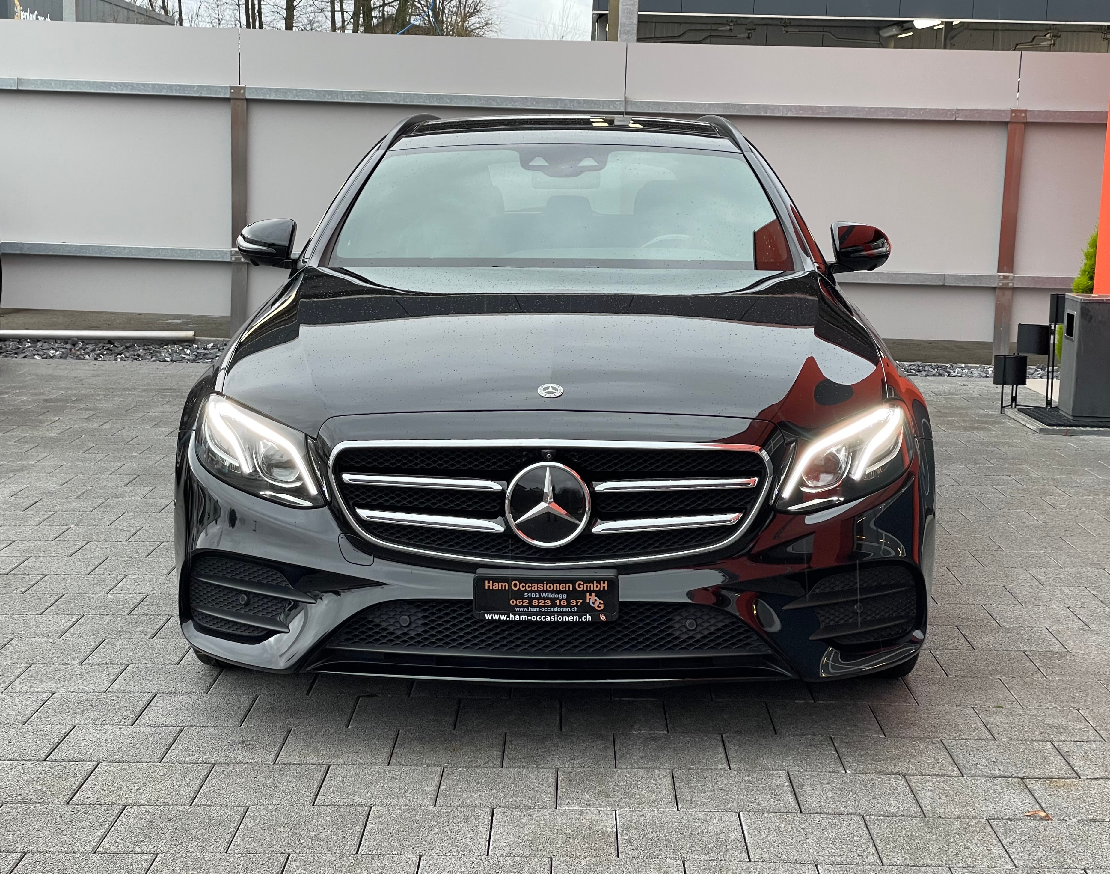 MERCEDES-BENZ E 220 d AMG Line 4Matic 9G-Tronic