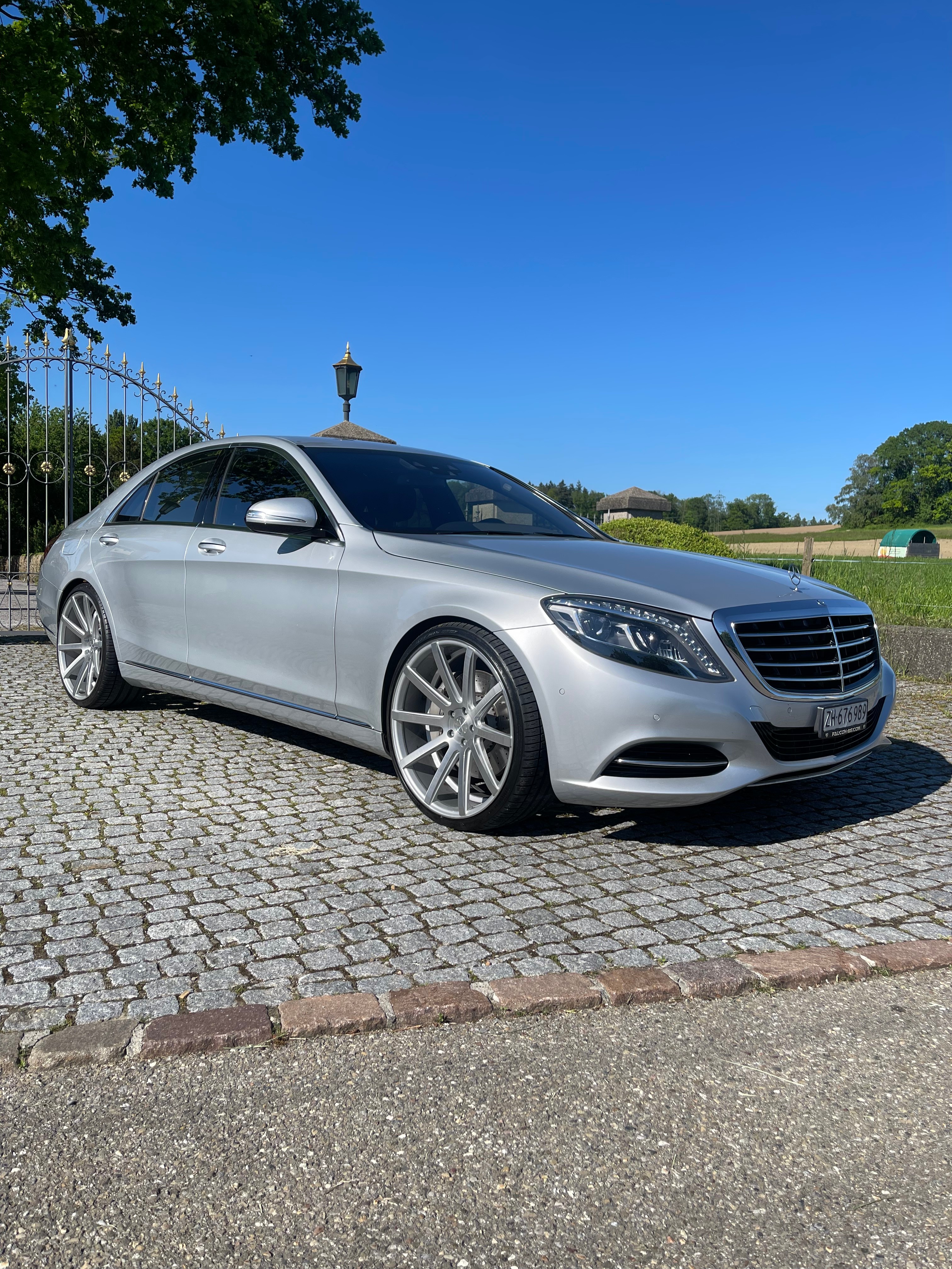 MERCEDES-BENZ S 500 4Matic 7G-Tronic *CH Fahrzeug*