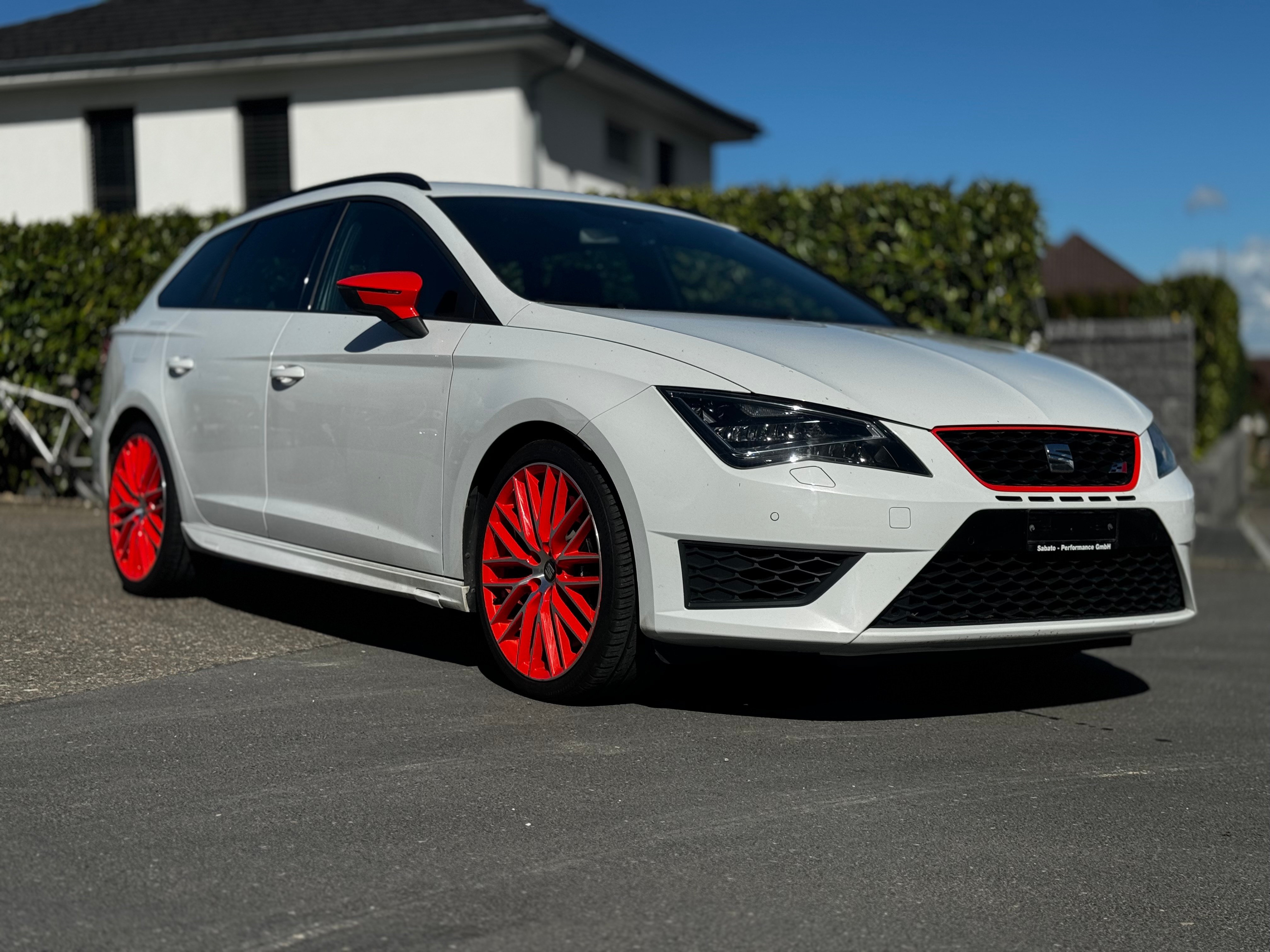 SEAT Leon ST 2.0 TSI Cupra 280 White Orange Line