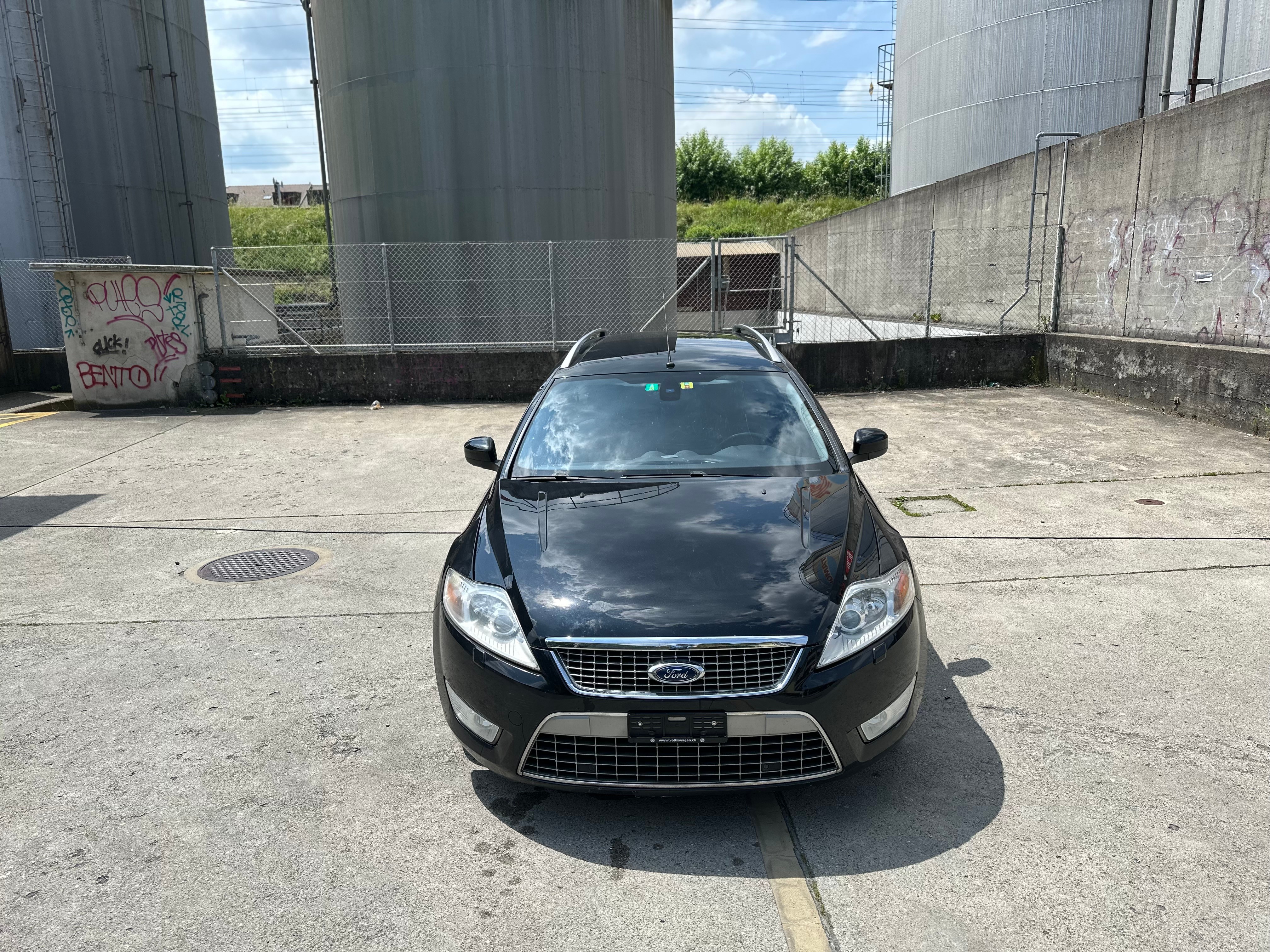 FORD Mondeo 2.3i 16V Ambiente Automatic