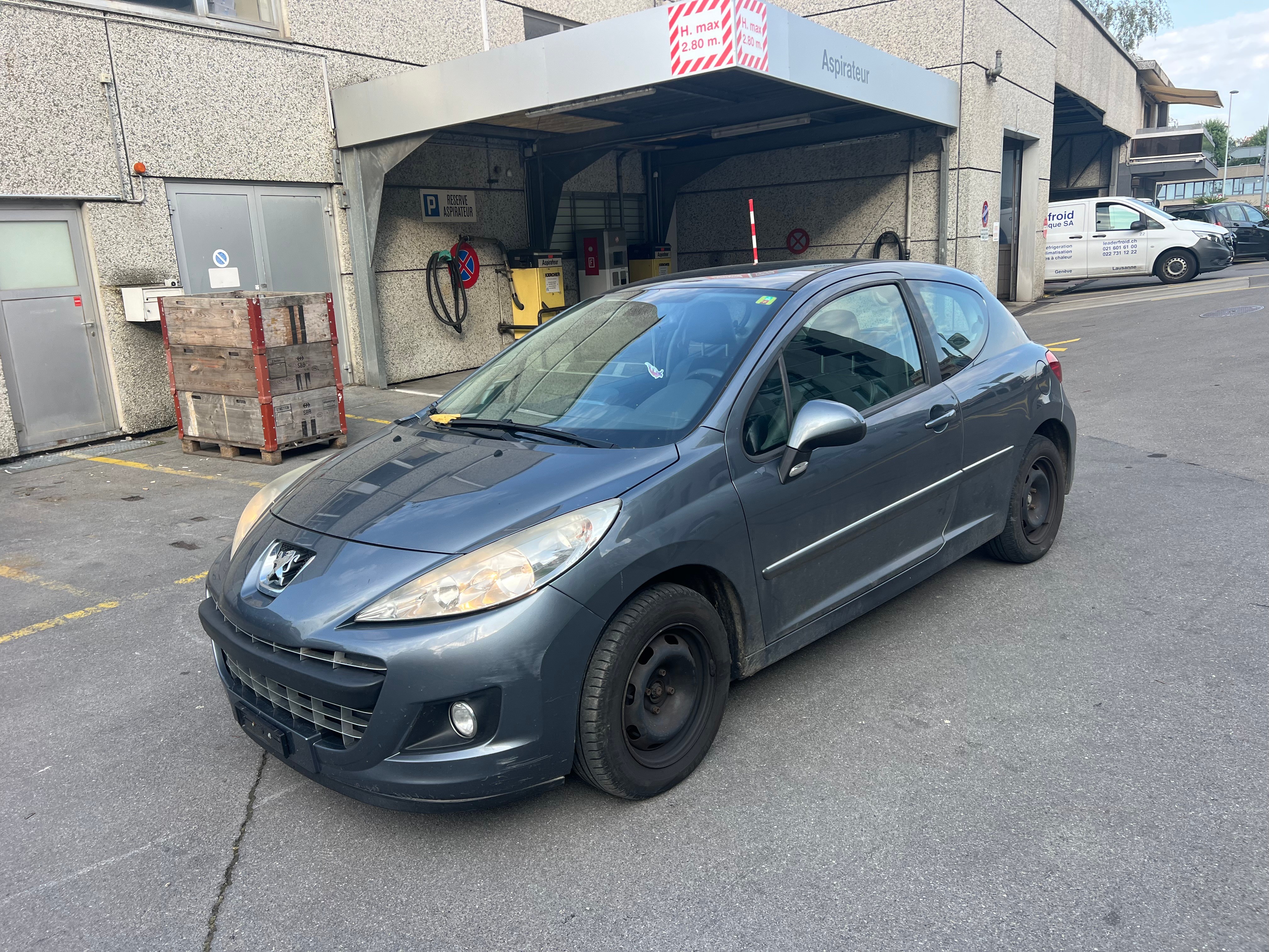 PEUGEOT 207 1.6 16V Allure