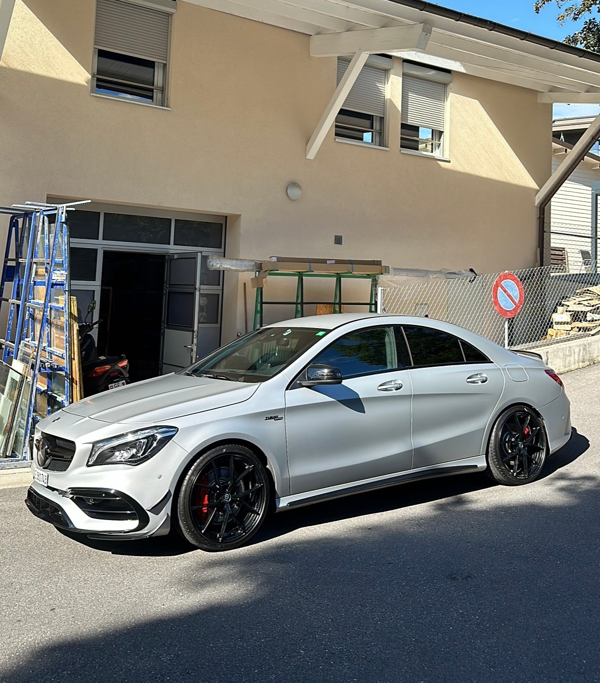 MERCEDES-BENZ CLA 45 AMG 4Matic Speedshift