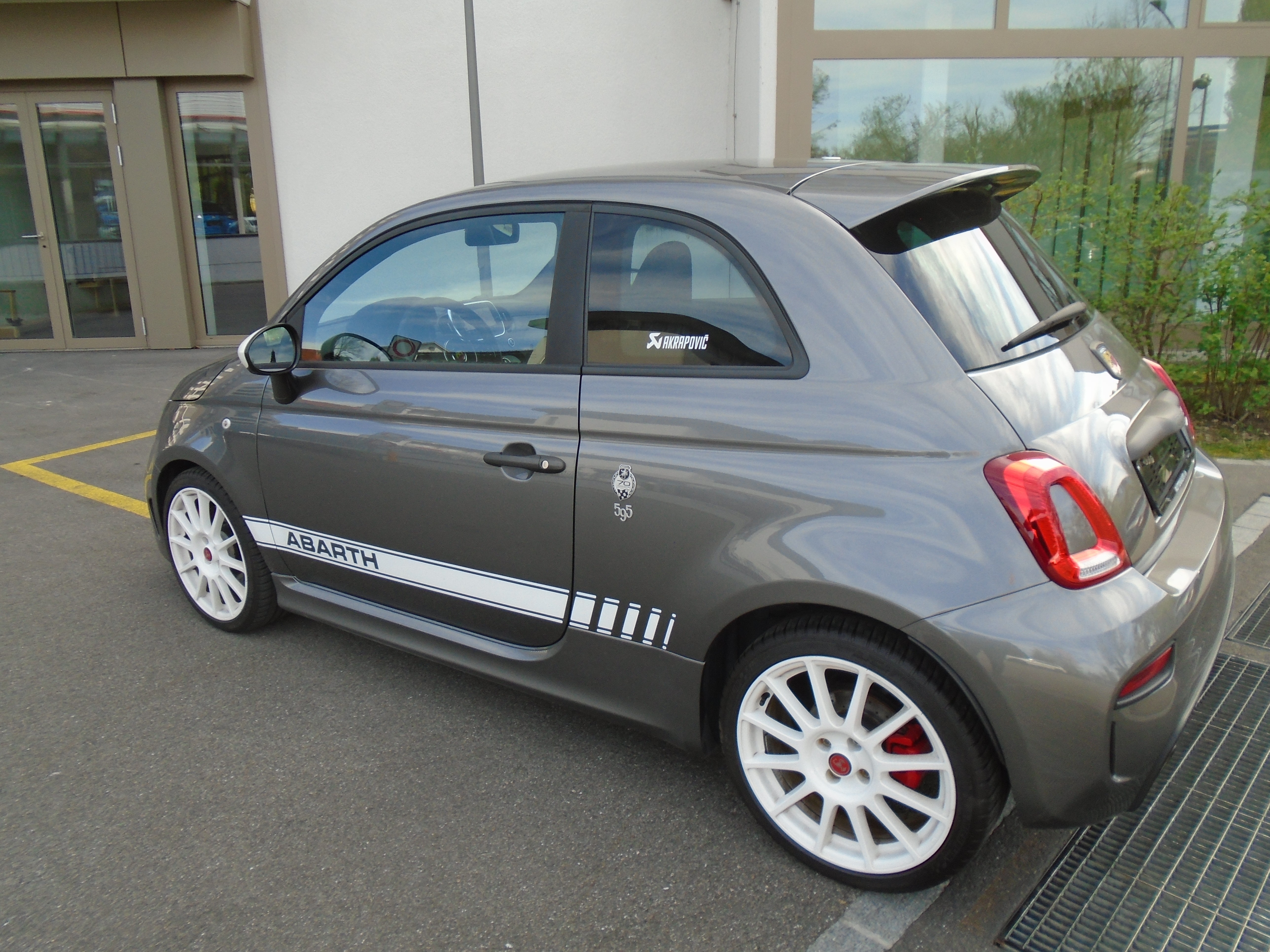 FIAT 595 1.4 16V Turbo Abarth Esseesse Dualogic