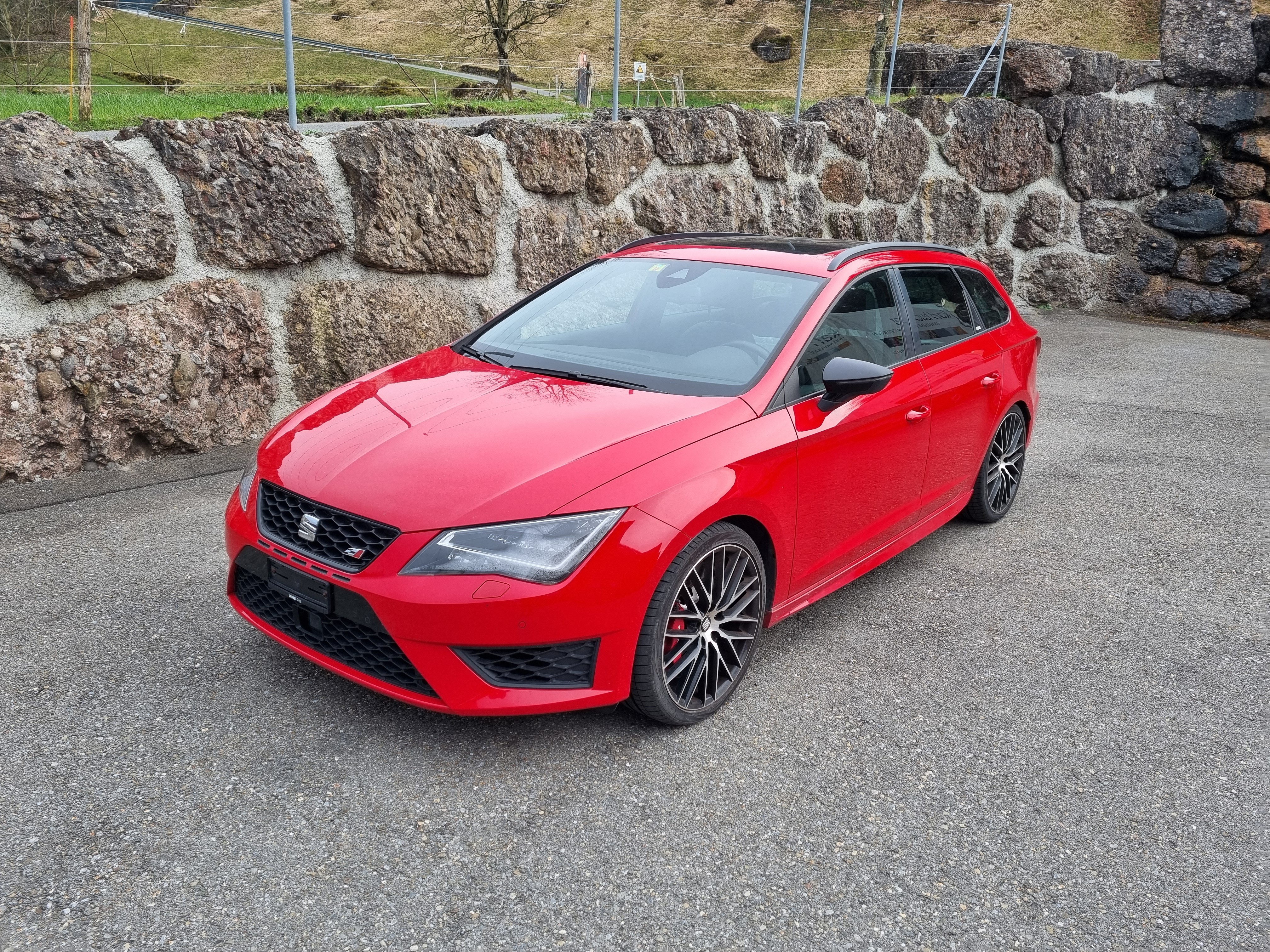 SEAT Leon ST 2.0 TSI Cupra 280 DSG