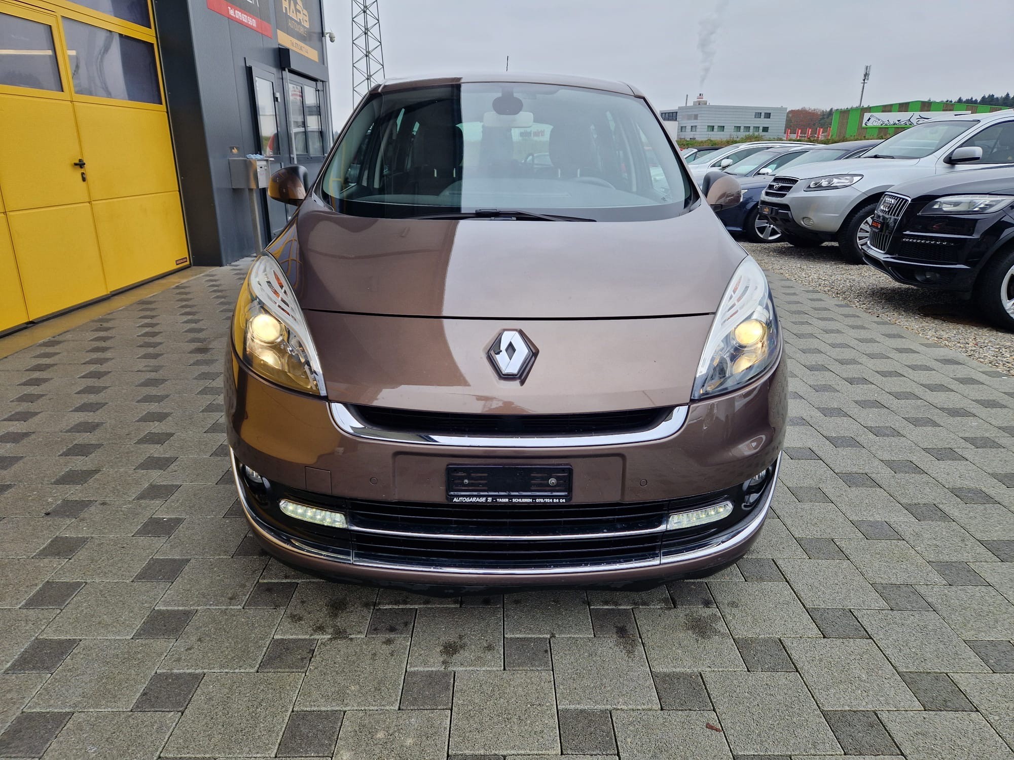 RENAULT Grand Scénic 2.0 16V Dynamique X-Tronic CVT