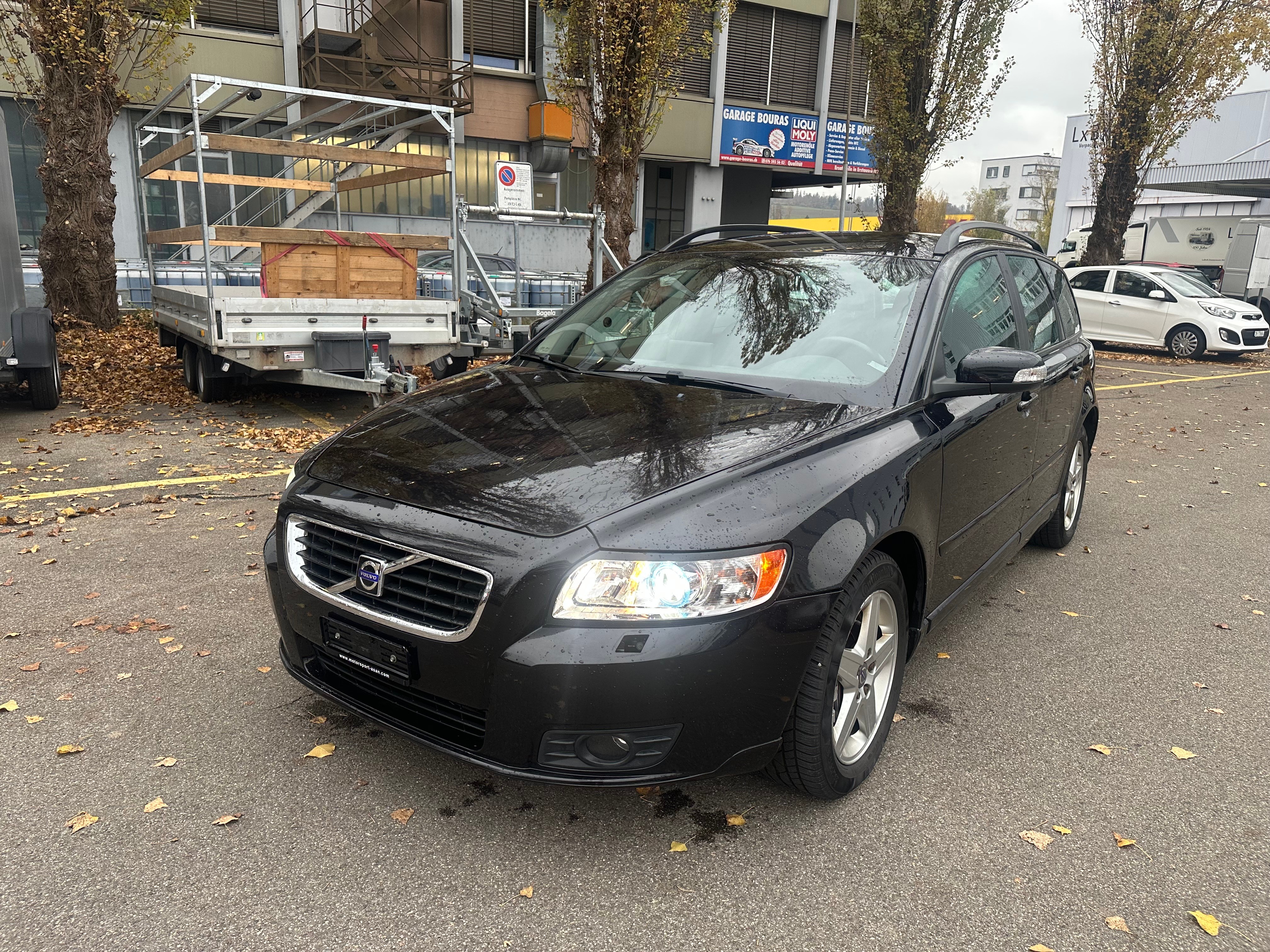 VOLVO V50 2.0D Momentum Powershift