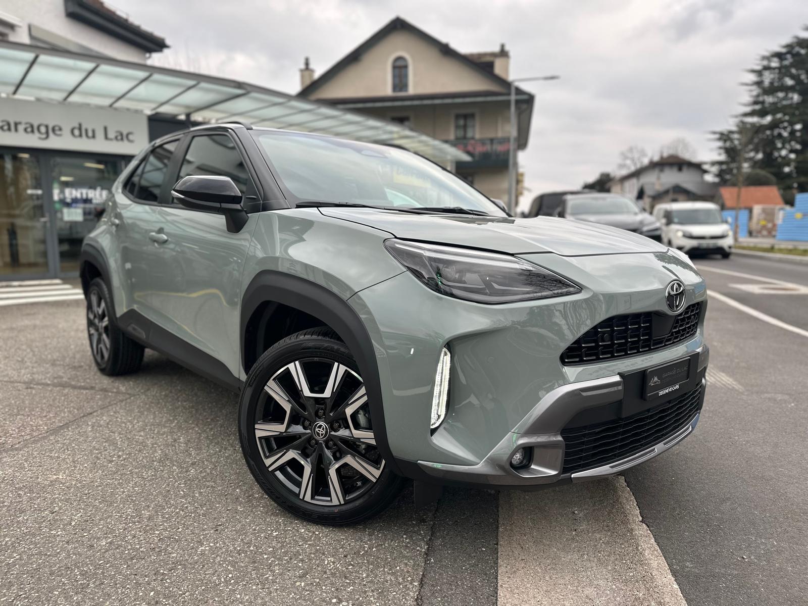 TOYOTA Yaris Cross 1.5 Premier Edition AWDi e-CVT