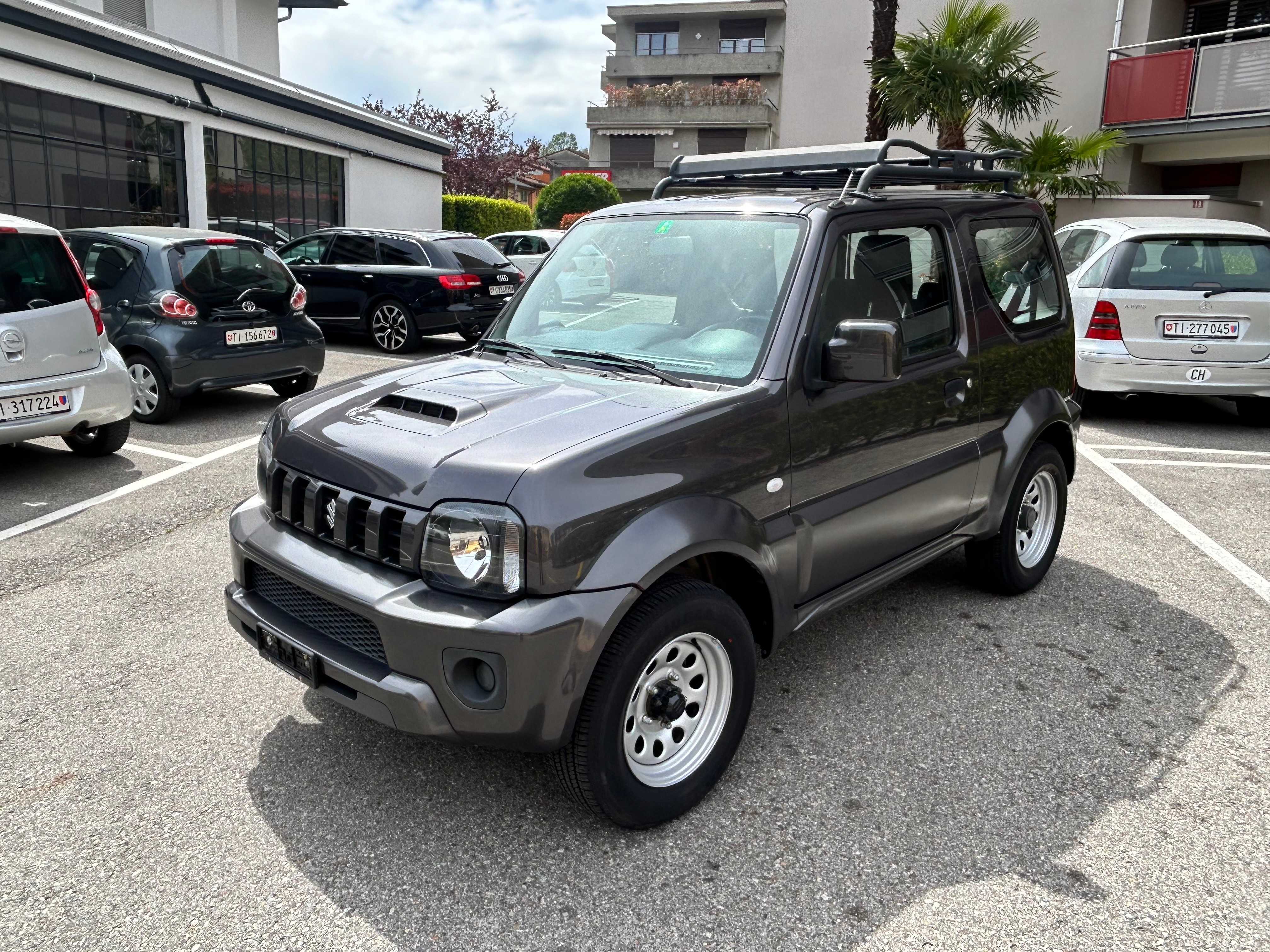 SUZUKI Jimny 1.3 16V Compact Top