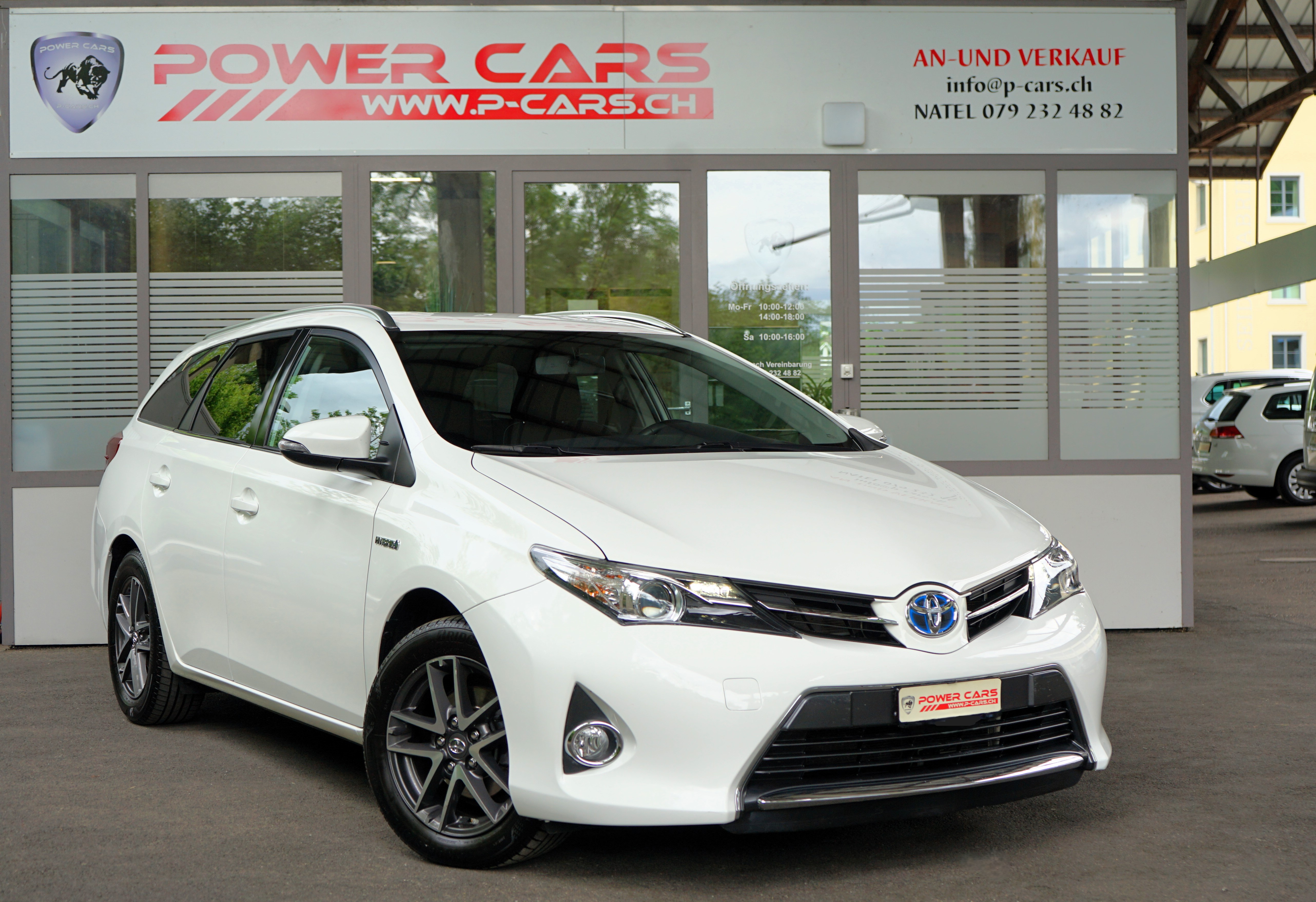 TOYOTA Auris Touring Sports 1.8 16V HSD Linea Trend