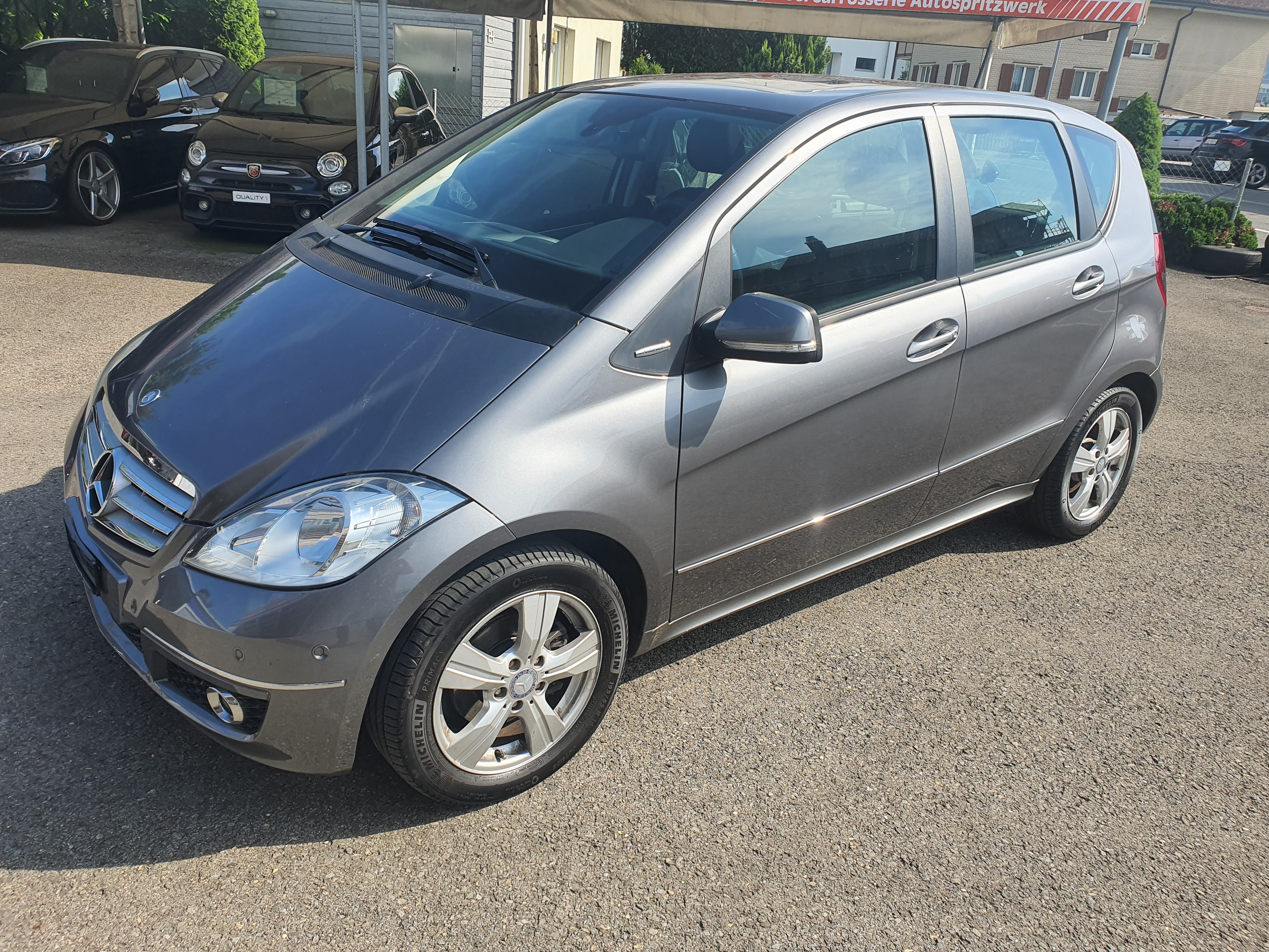 MERCEDES-BENZ A 180 Avantgarde Selection Autotronic