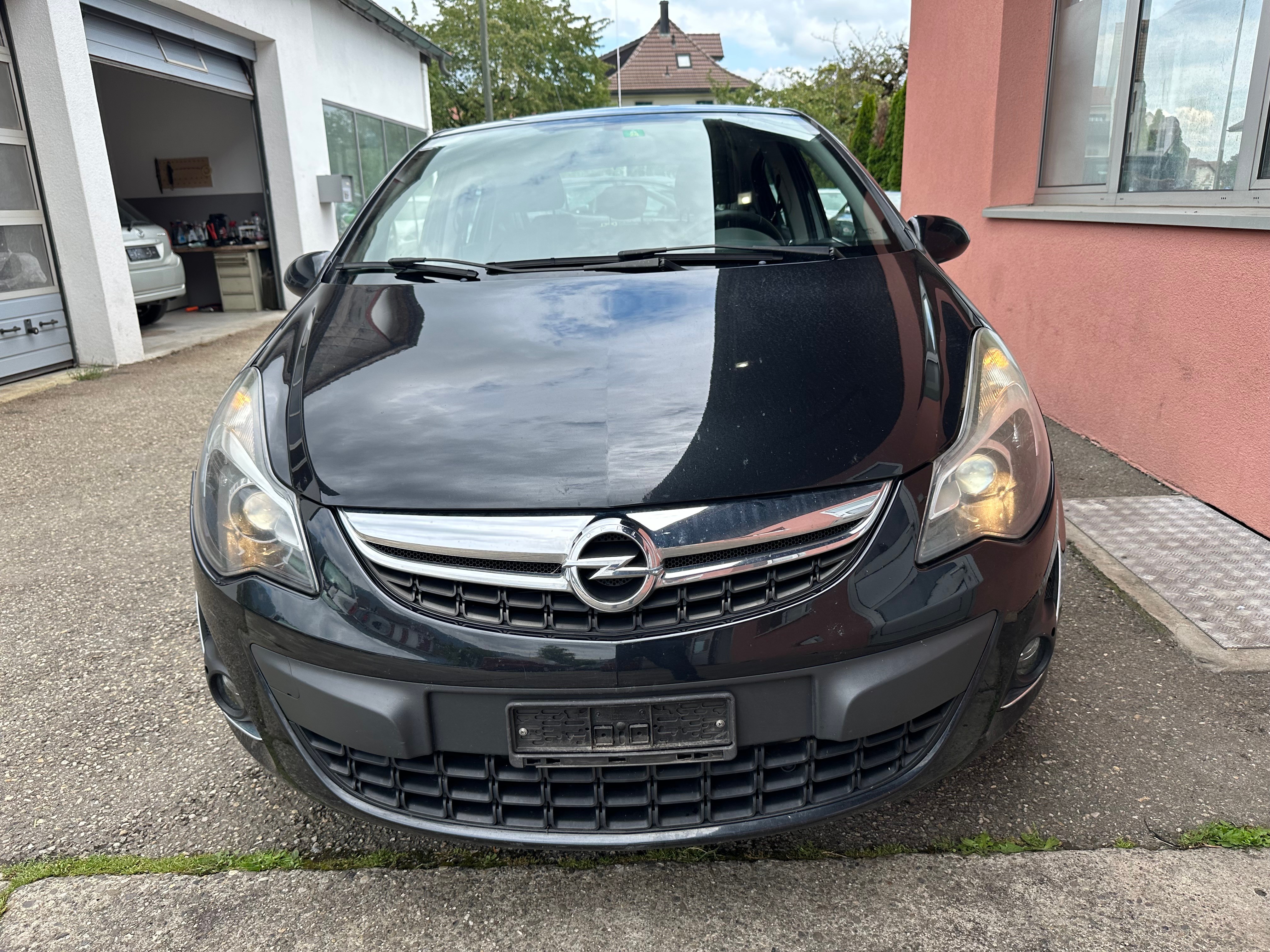 OPEL Corsa 1.4 TP Anniversary Edition